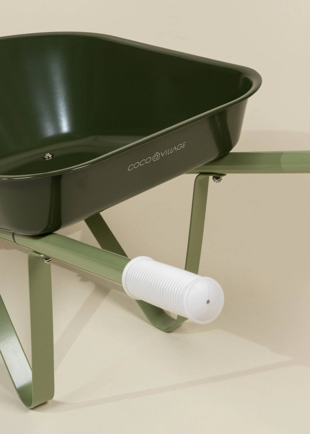 Heritage Wheelbarrow – Liane