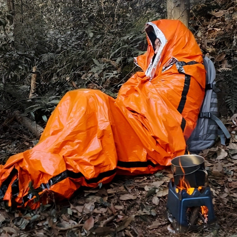 Emergency Sleeping Bag 4-Pack with Survival Whistles – Mylar Thermal Blanket Shelter Bag, Lightweight Waterproof Bivy Sack for Camping, Hiking, Backpacking & Outdoor Survival Gear