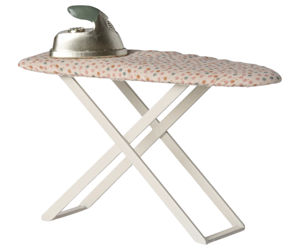 Maileg Ironing - Mouse Size