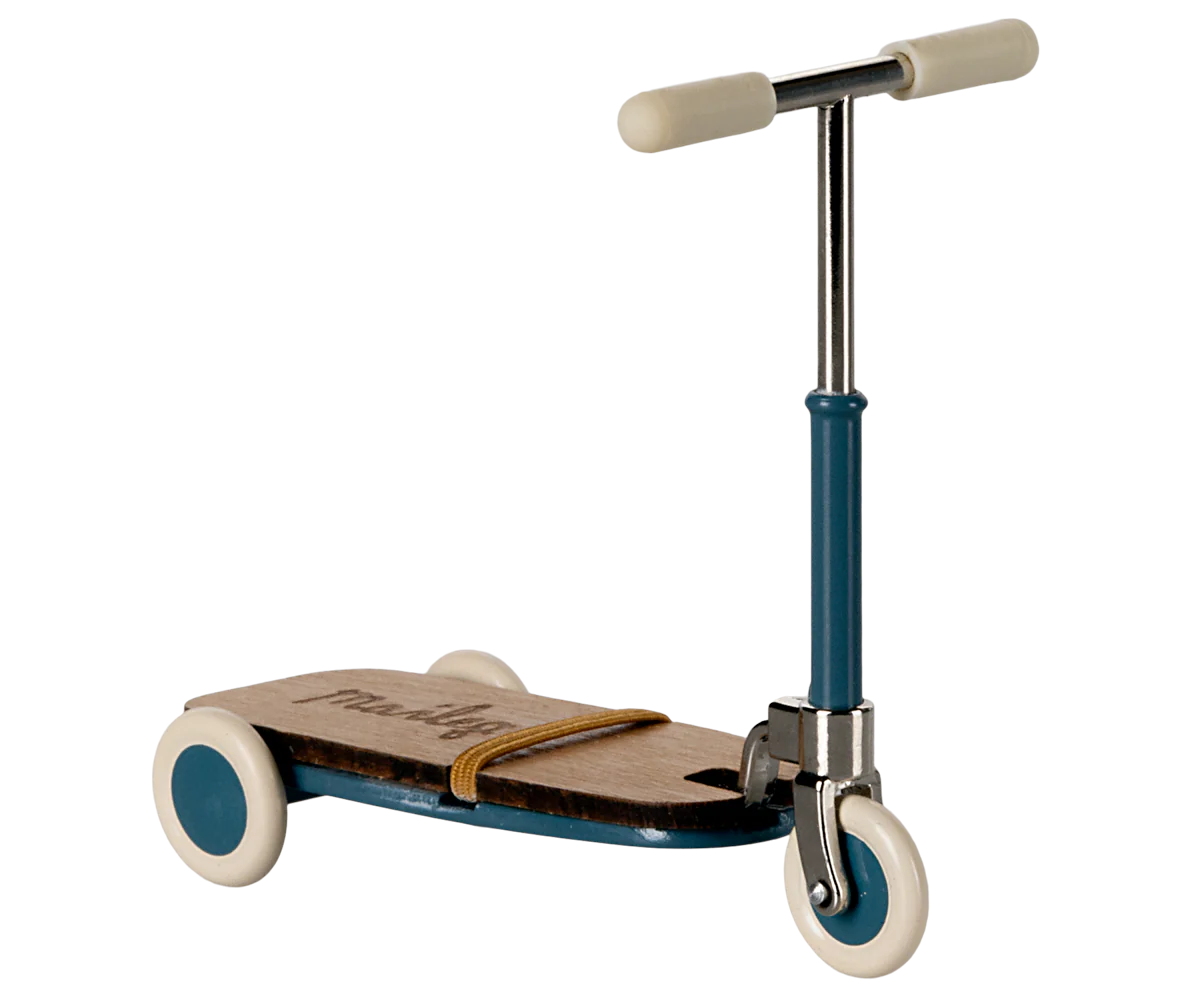 Maileg Mouse Size Scooter / Kickboard - Blue