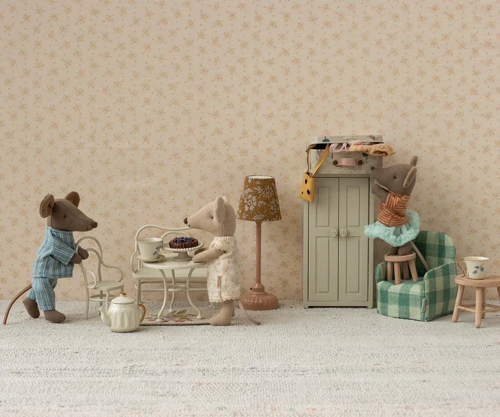 Maileg Mouse Cafe Table & Chairs - Off-White