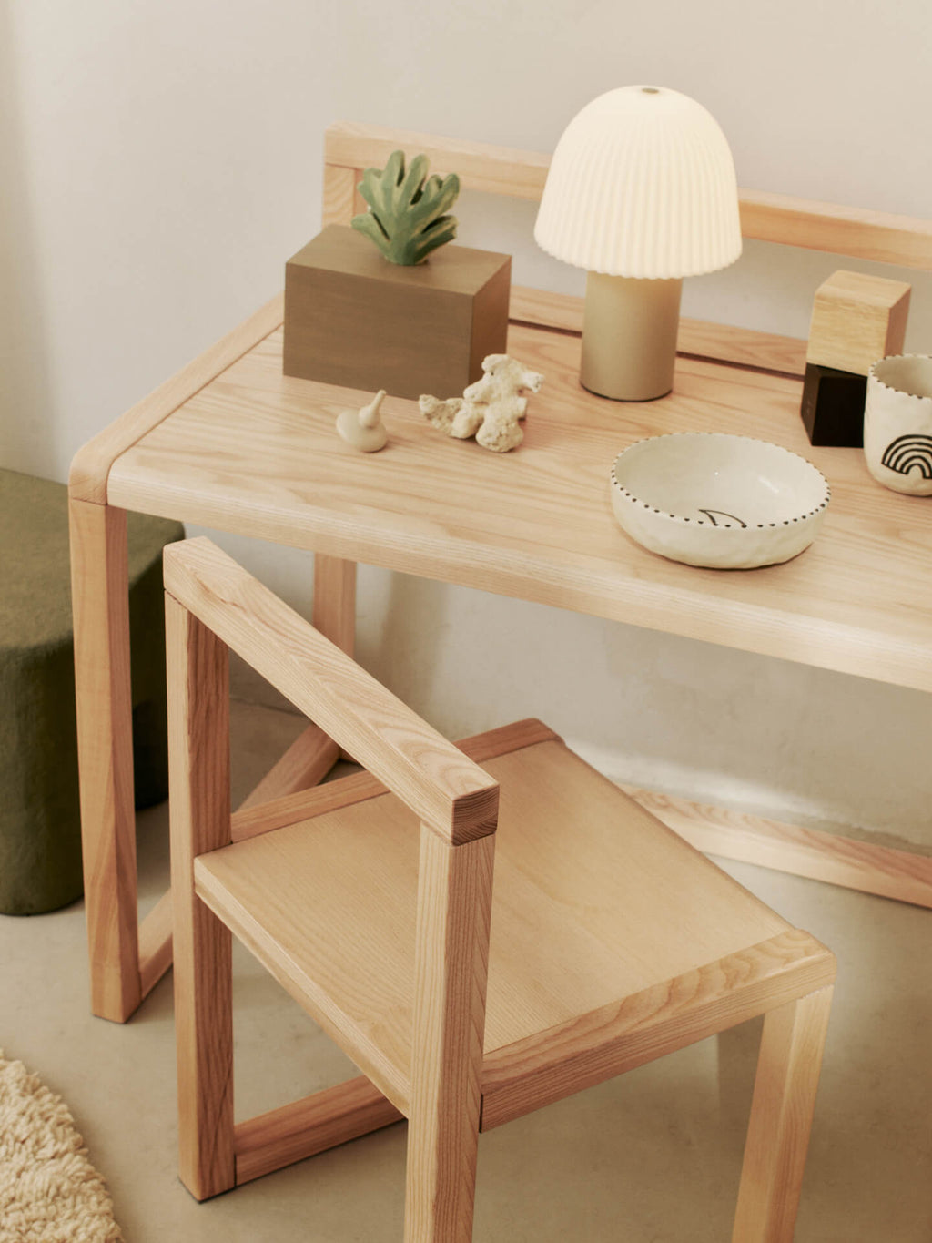 Ferm Living Frill Portable Lamp - Cashmere/White