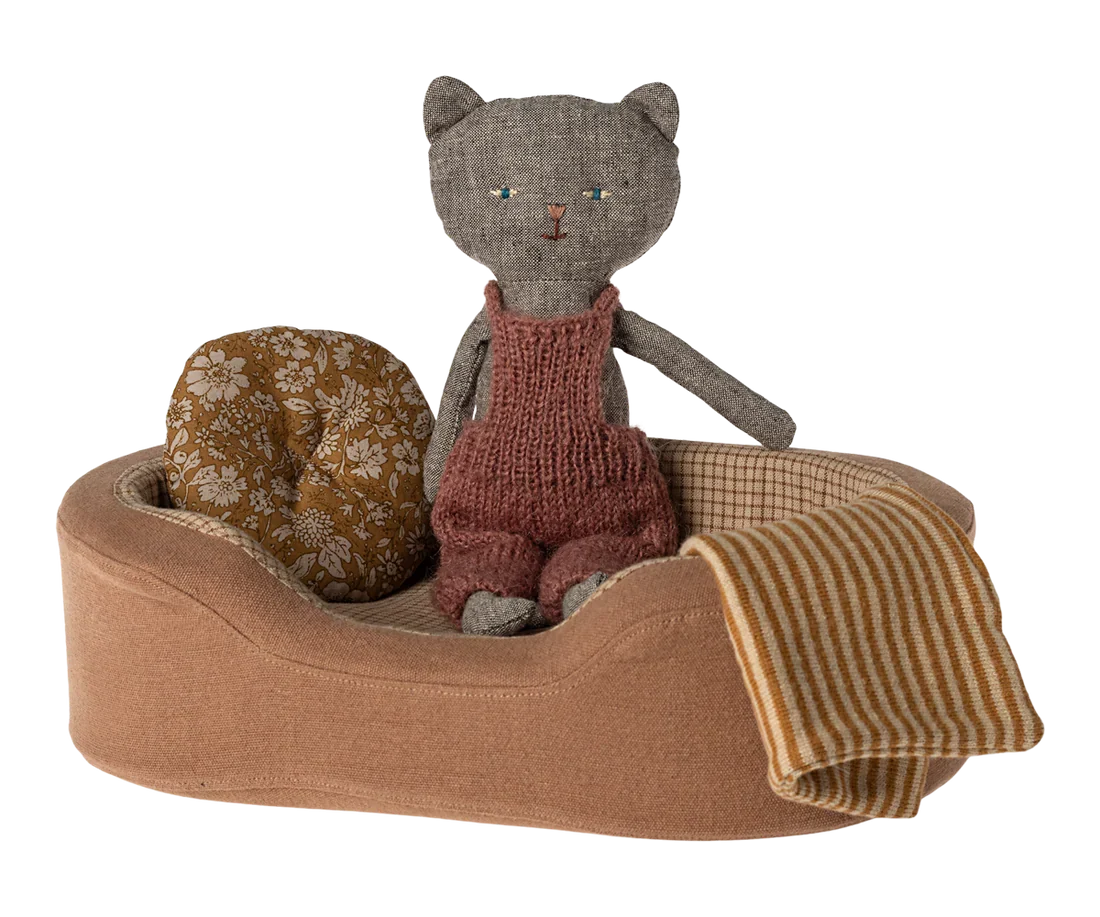 Maileg Small Cozy Bed - Brown