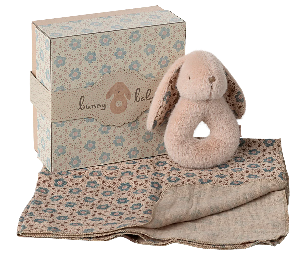 Maileg Bunny Rattle & Burp Cloth Set - Powder