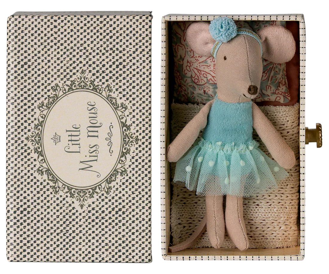 Maileg Dance Mouse in Daybed, Little Sister - Mint