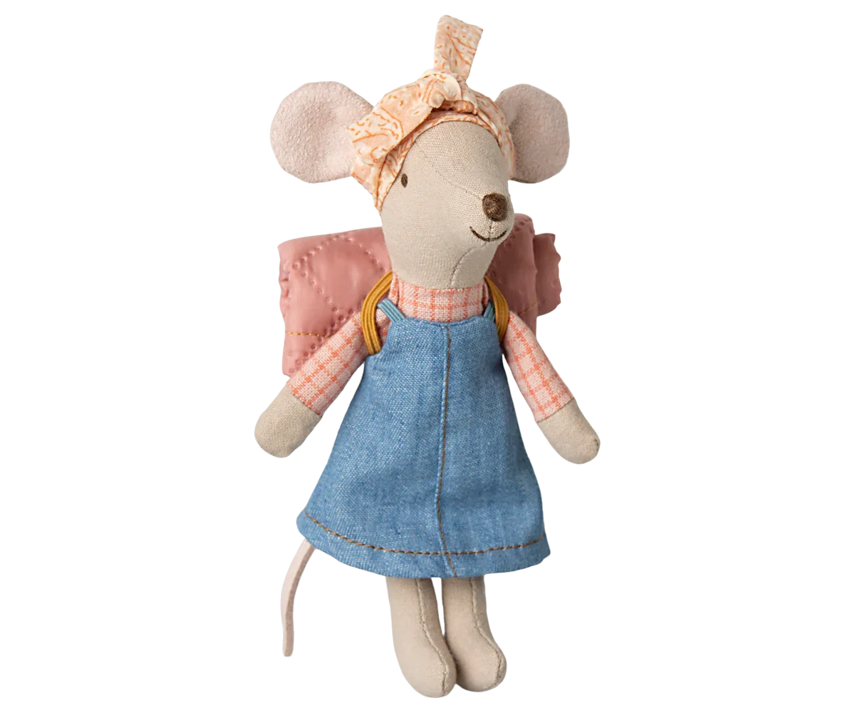 Maileg Hiker Mouse With Blush Sleeping Bag - Big Sister