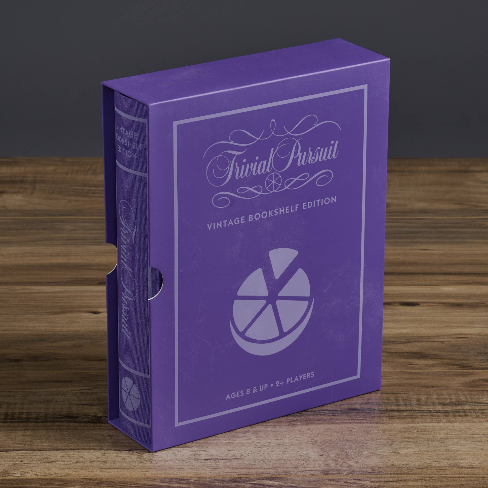Board Game: Trivial Pursuit Vintage Bookshelf Edition