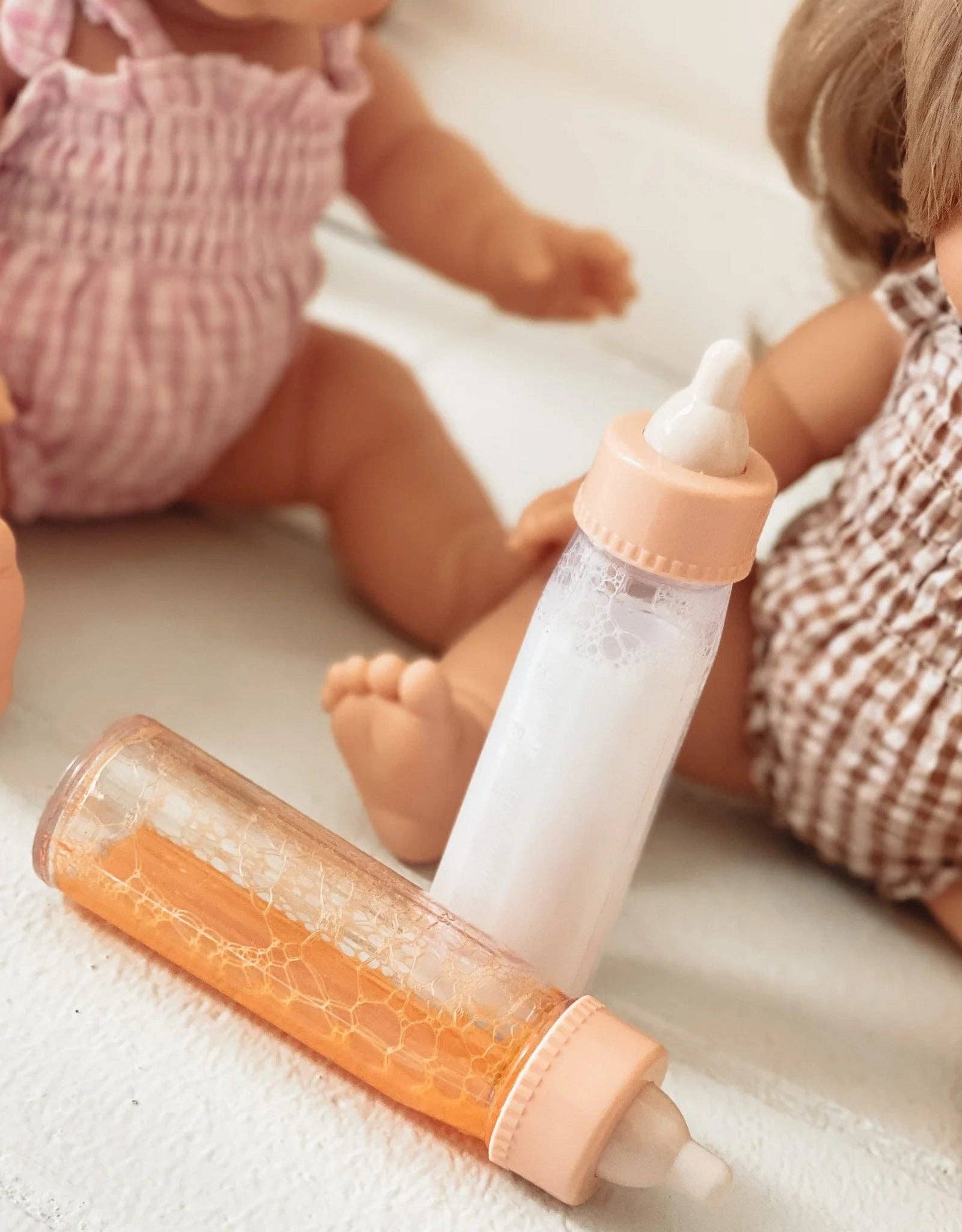 Tiny Tummies - Bottled Milk and Juice Set For Dolls