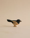 Handmade Holzwald Bird - Magpie