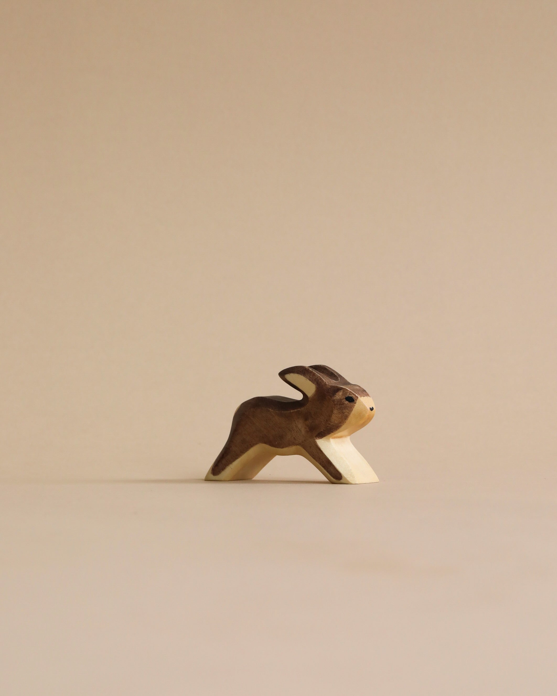 Handmade Holzwald Rabbit - Running