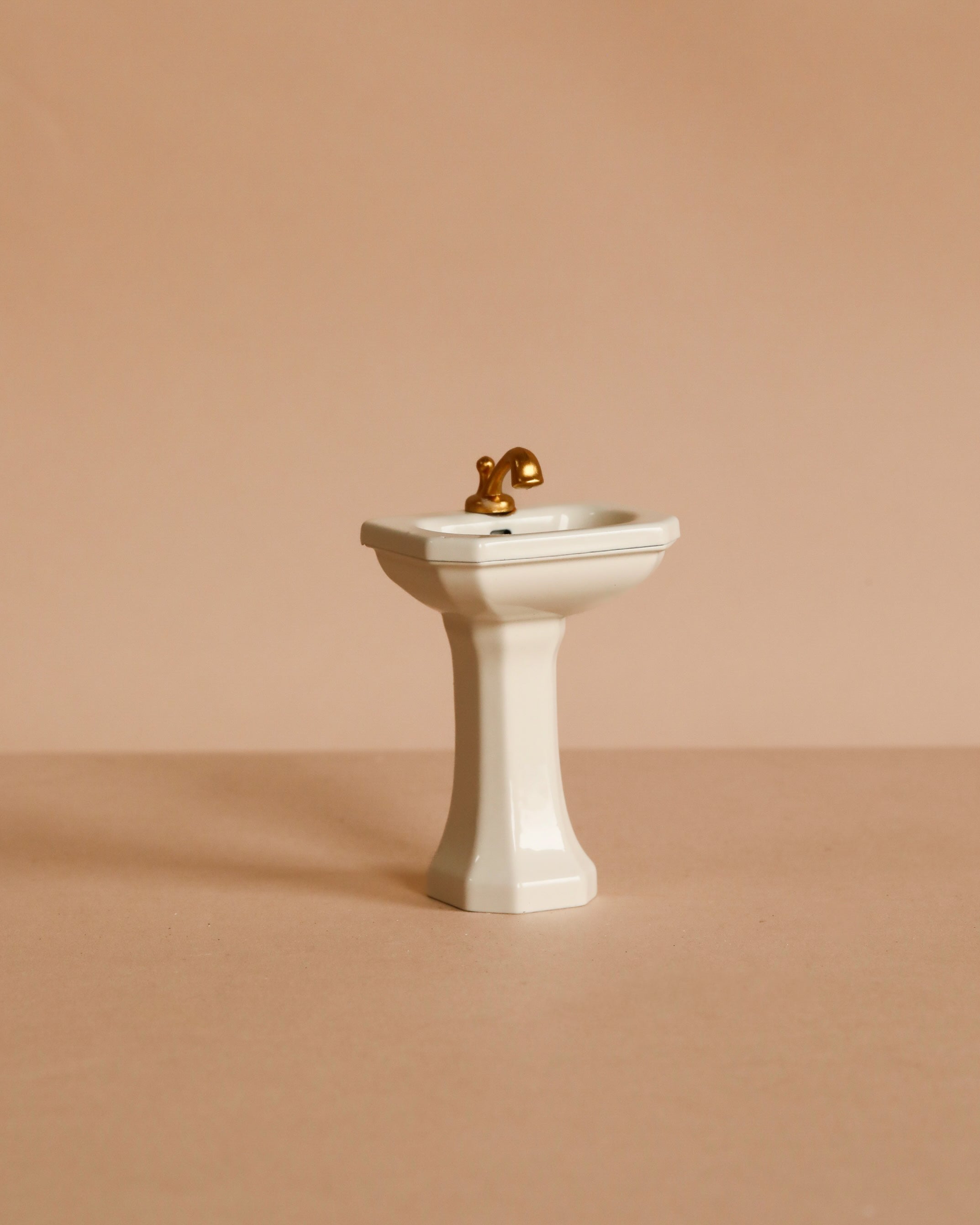 Maileg Little House Bathroom Set