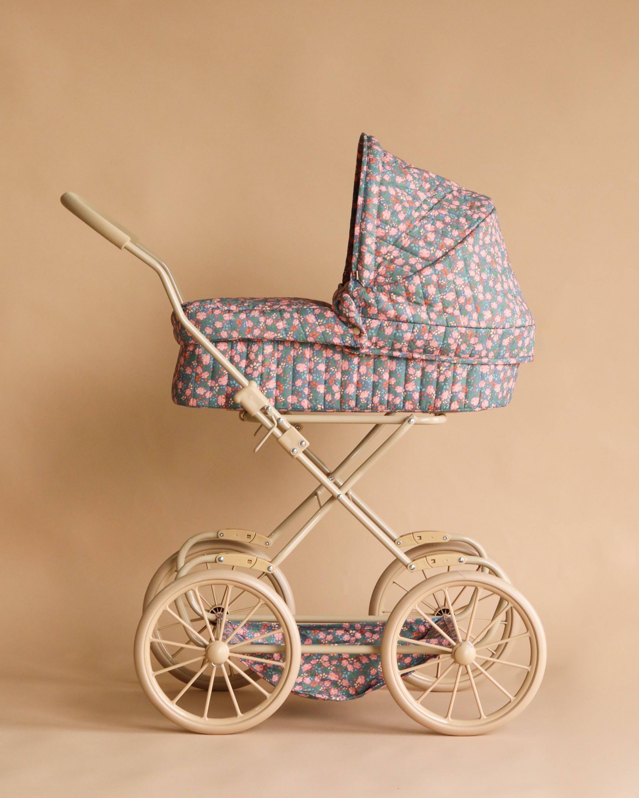 Konges Sloejd Doll Pram - Kyoto