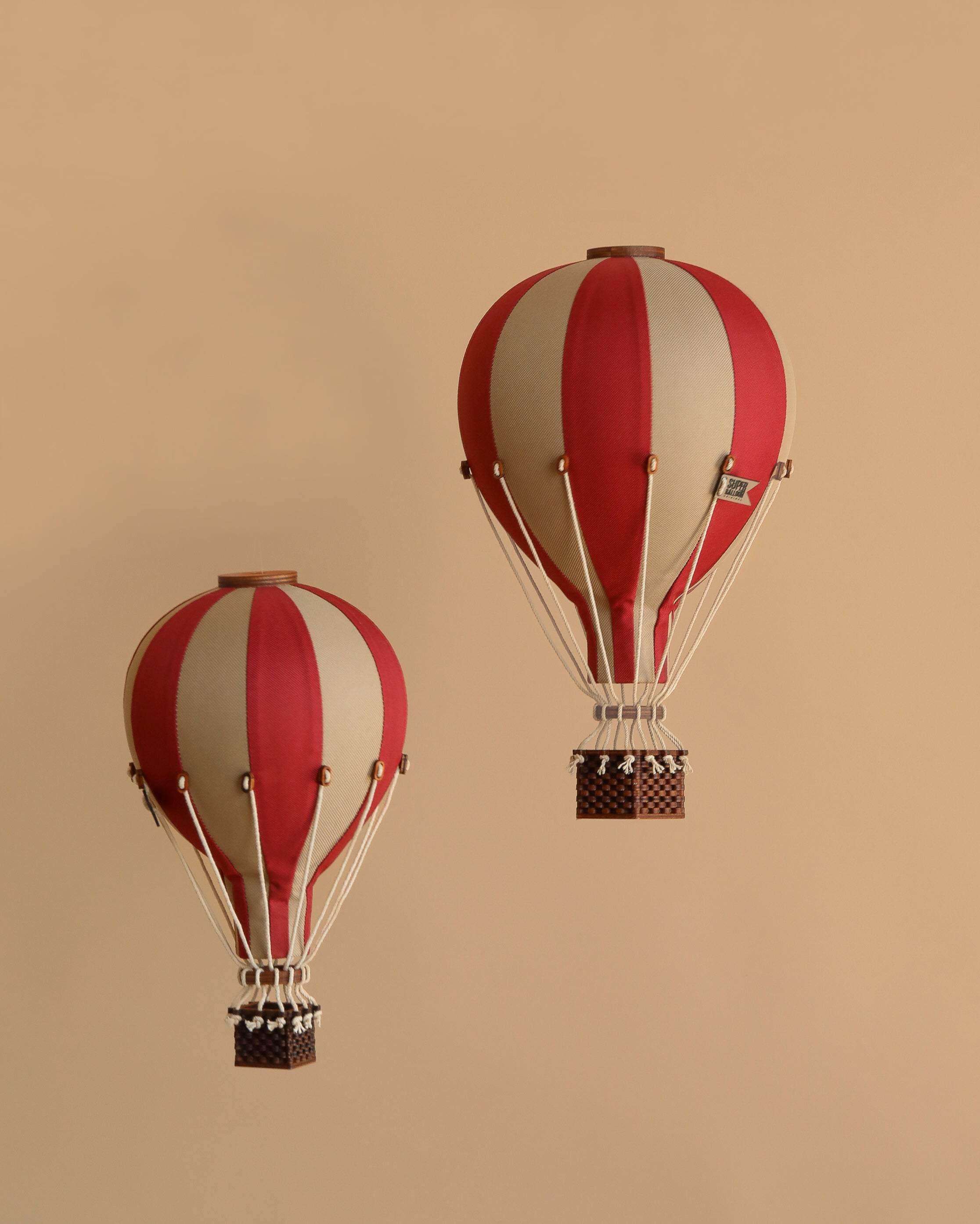 Hot Air Balloon - Burgundy