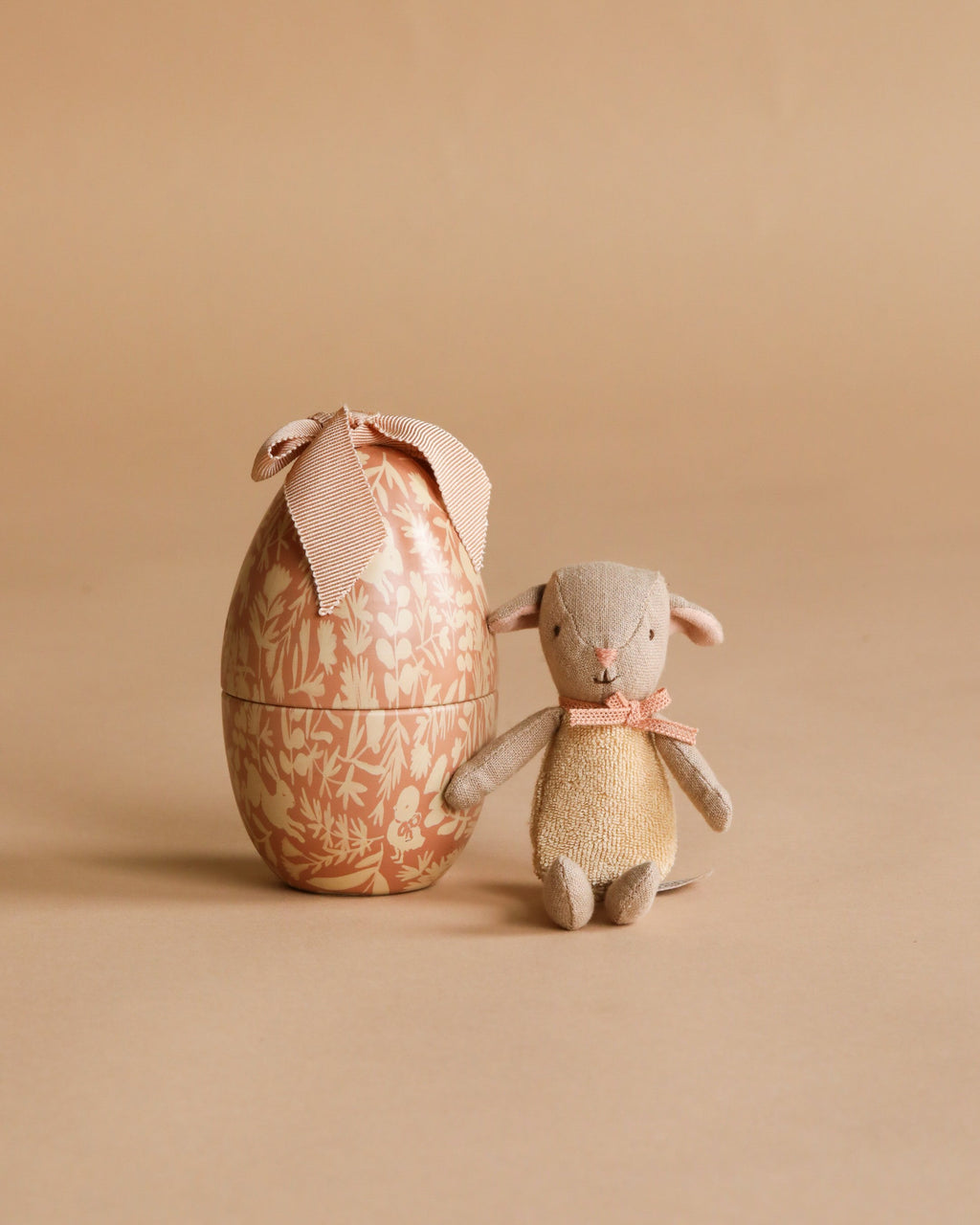 Maileg Easter Egg with Lamb & Extra Clothing