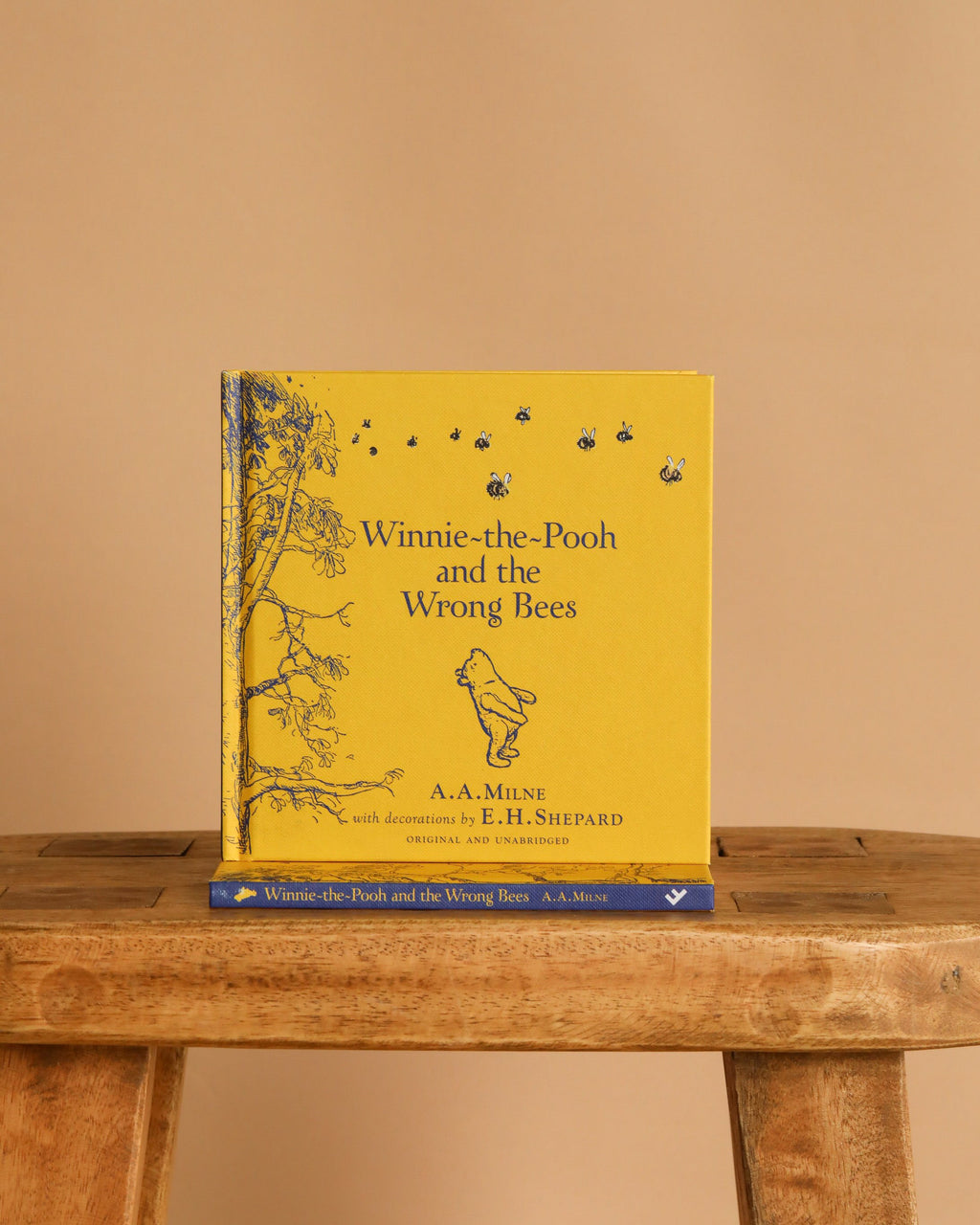 Winnie-the-Pooh: Winnie-the-Pooh and the Wrong Bees