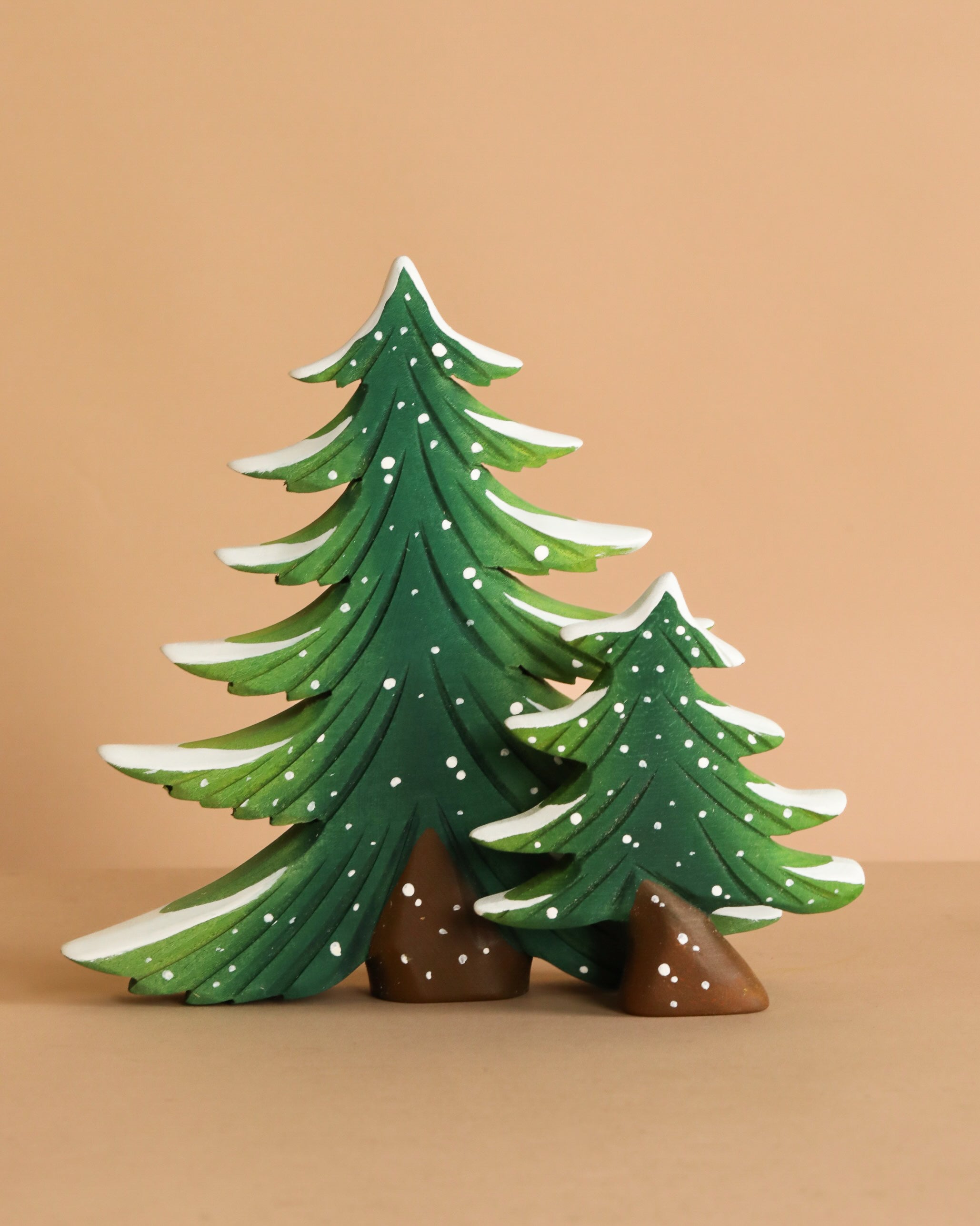 Bumbu Handmade Wooden Snowy Fir Tree Set