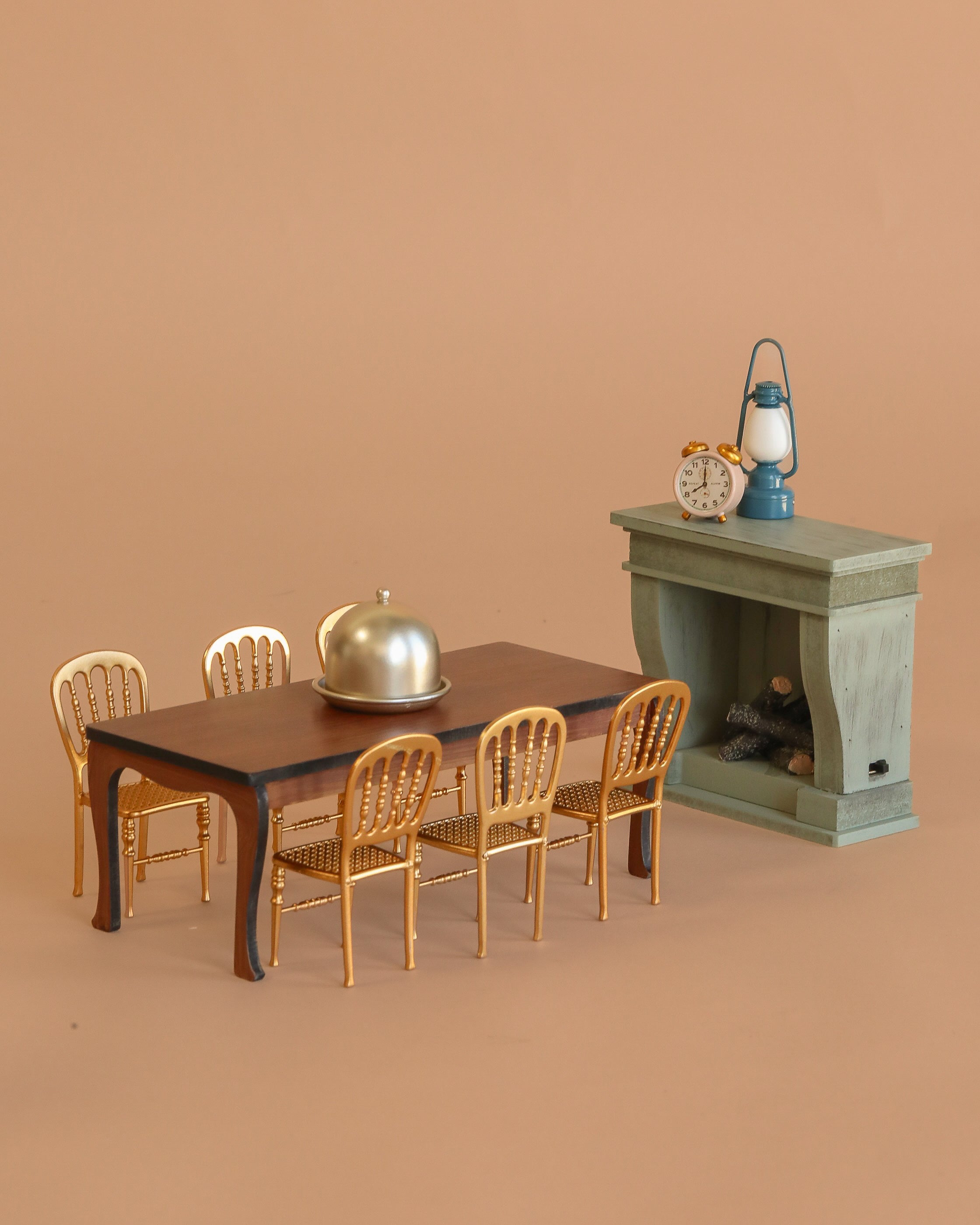 Maileg Grand Dining Room Set