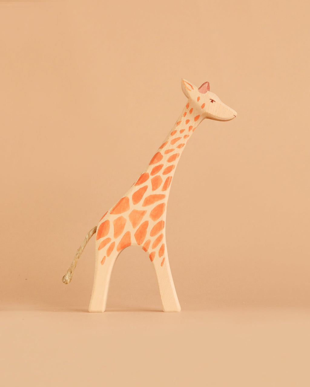Ostheimer Giraffe - Standing