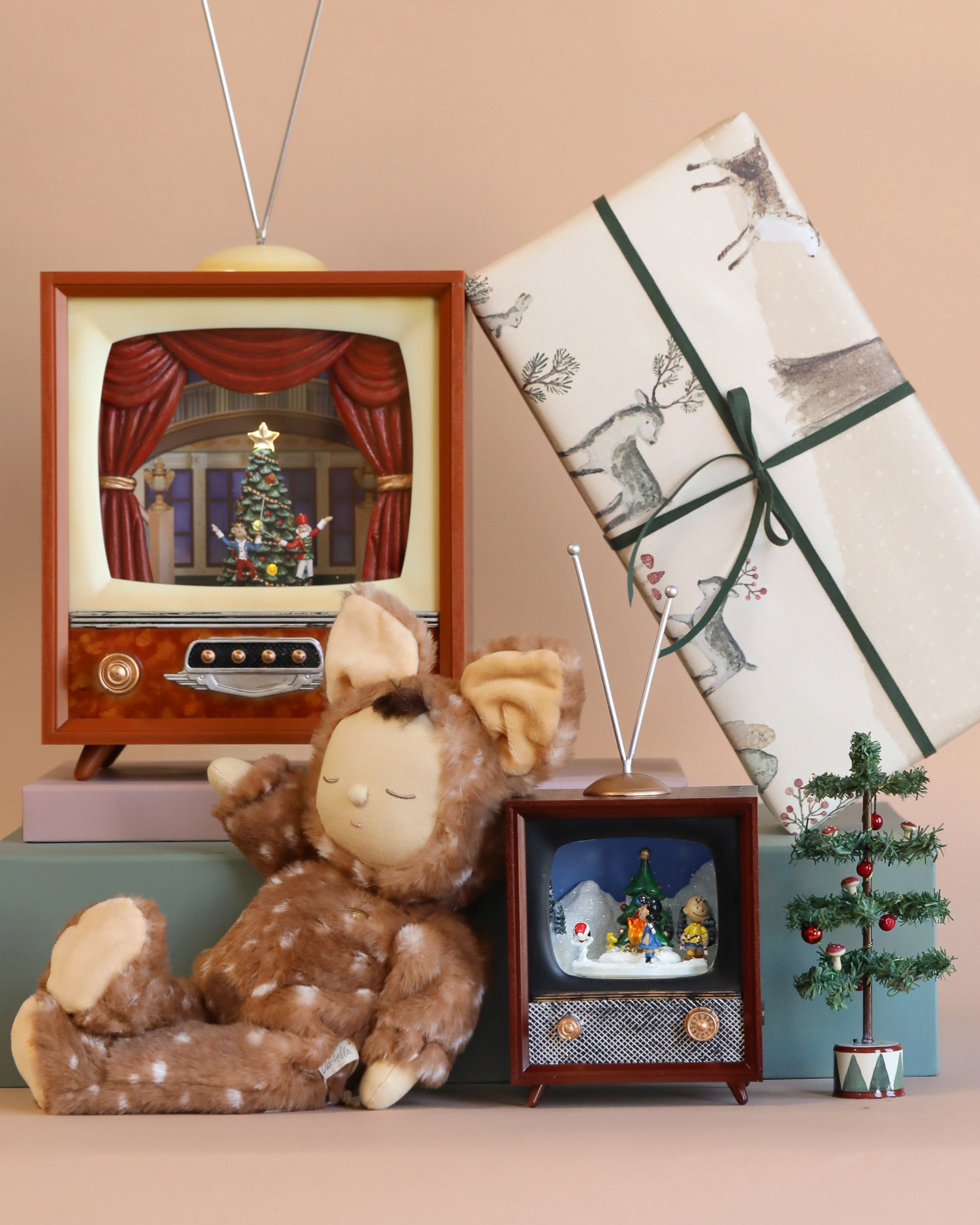 Christmas Music TV - Nutcracker Ballet
