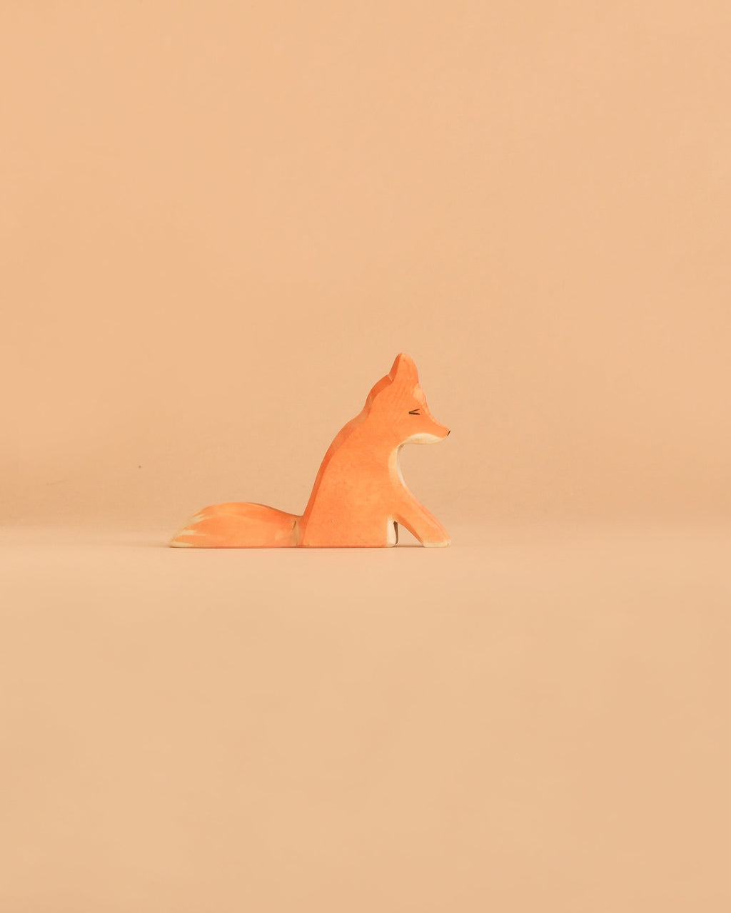 Ostheimer Fox - Sitting