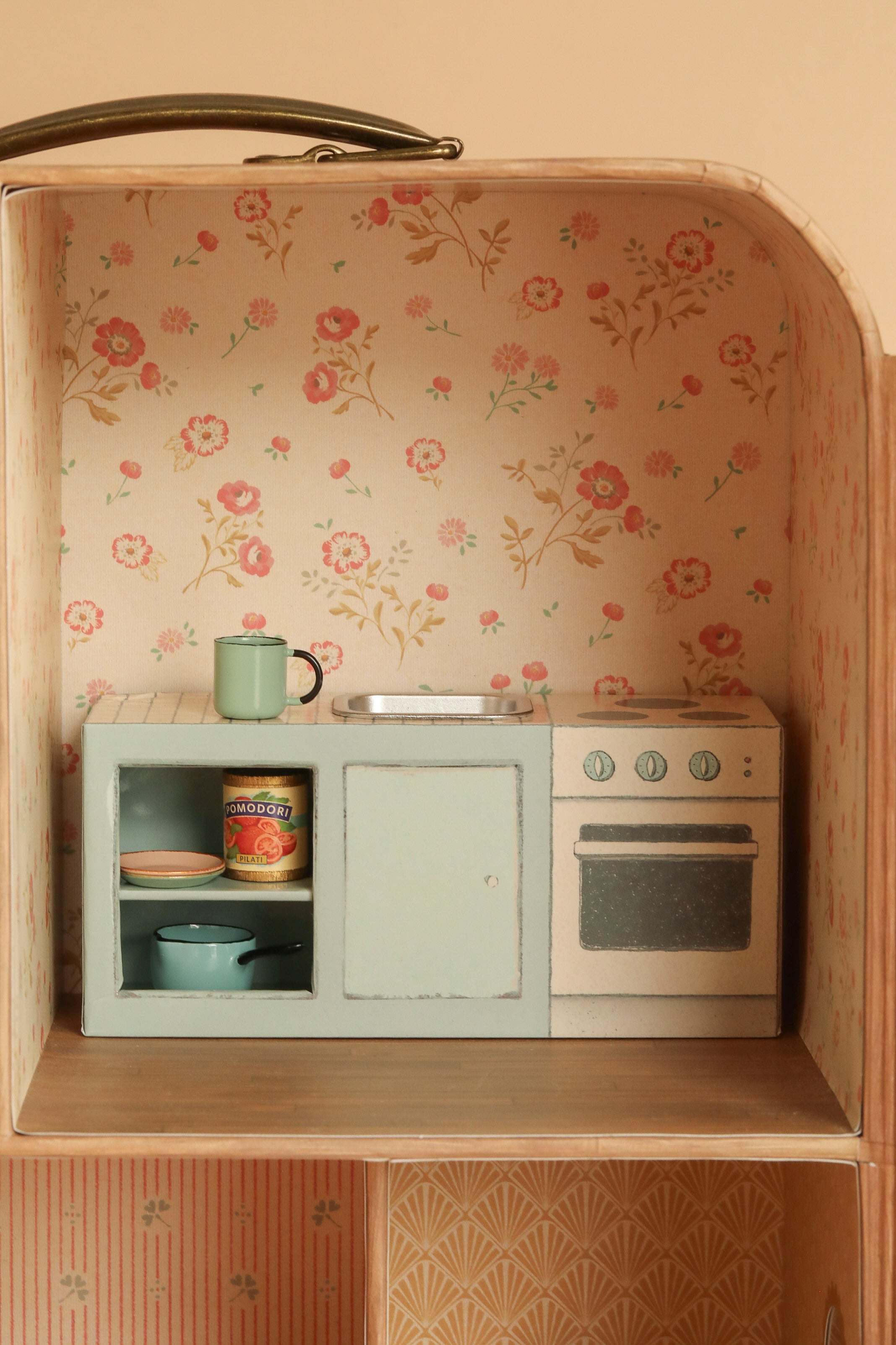 Maileg Suitcasa Furnished Set