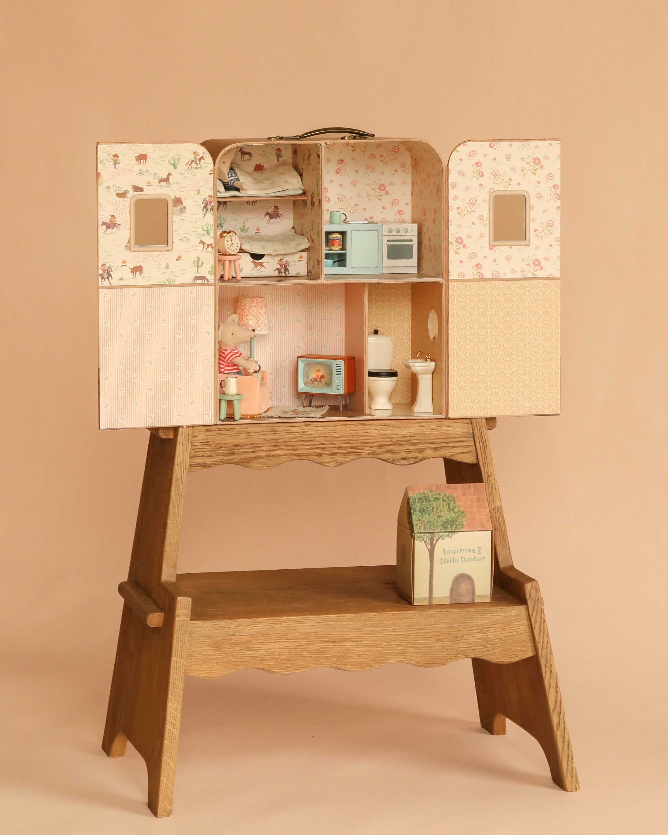 Maileg Suitcasa Furnished Set
