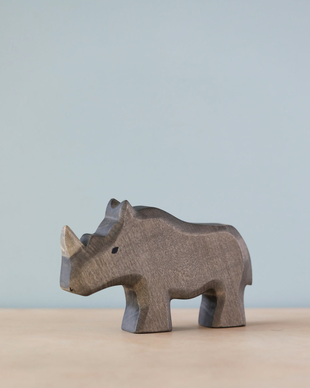 Handmade Holzwald Rhino