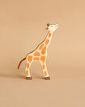 Holztiger Small Feeding Giraffe