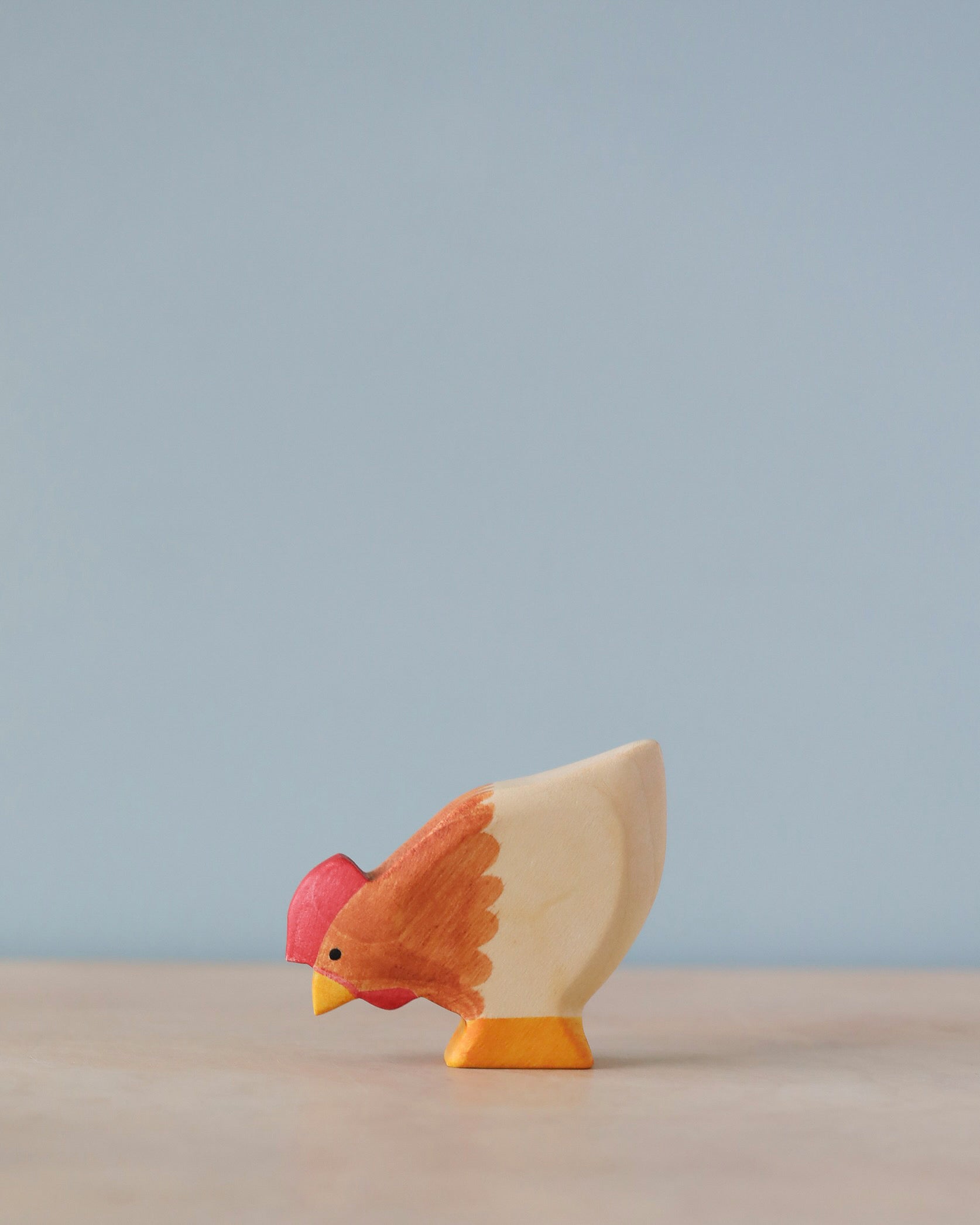 Handmade Holzwald Hen