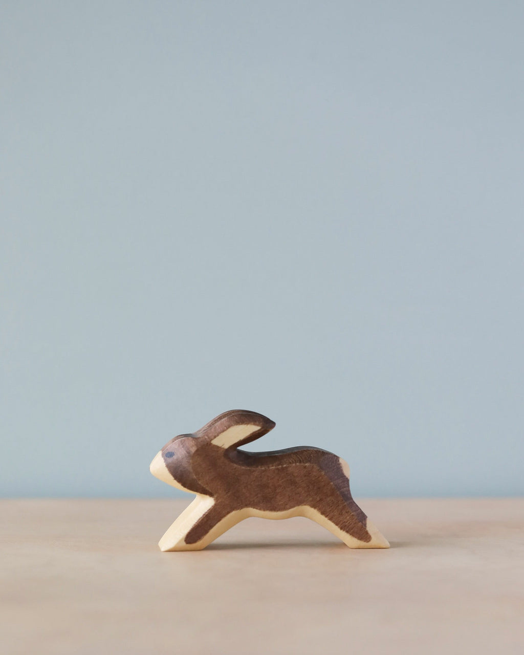 Handmade Holzwald Rabbit - Running