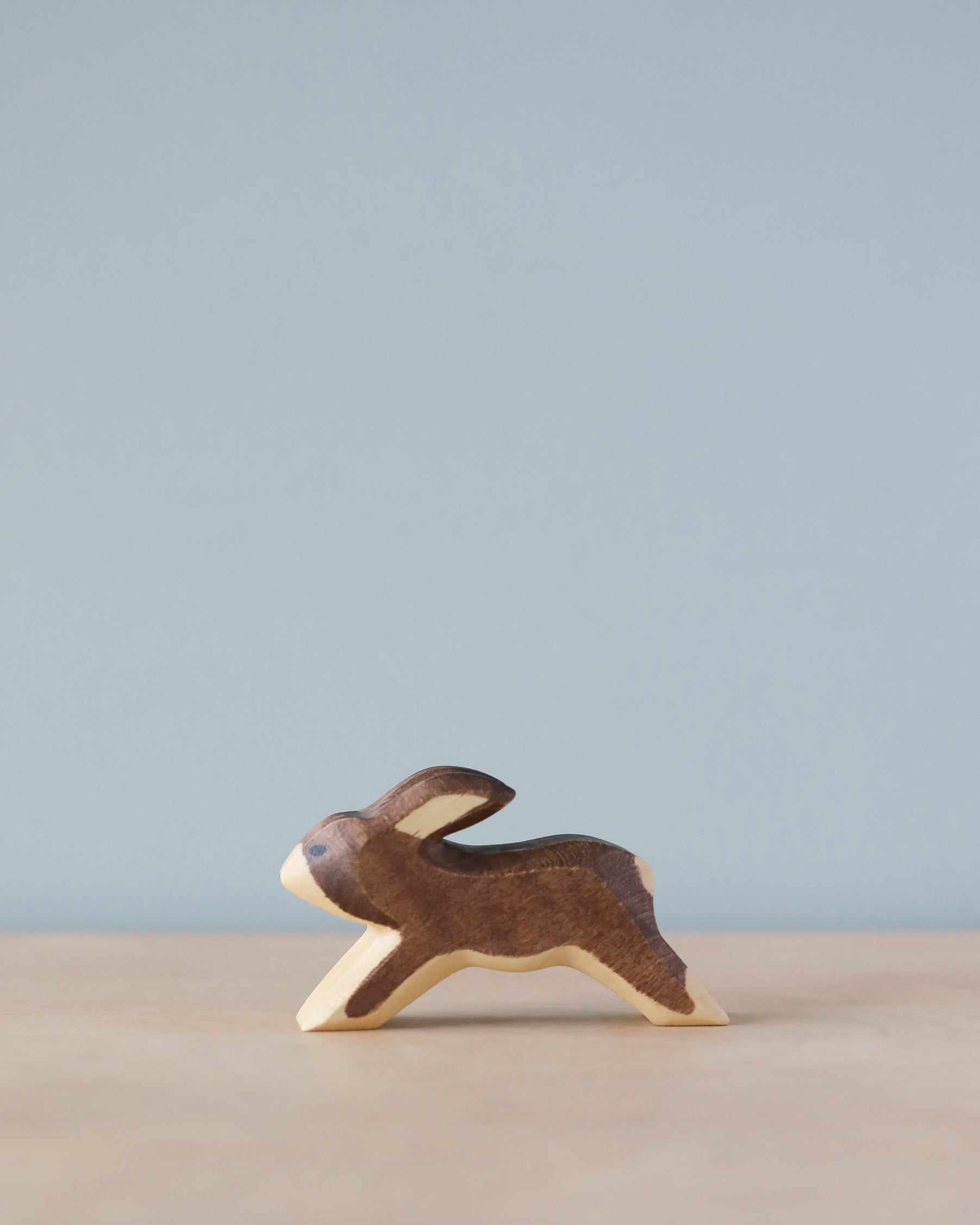 Handmade Holzwald Rabbit - Running