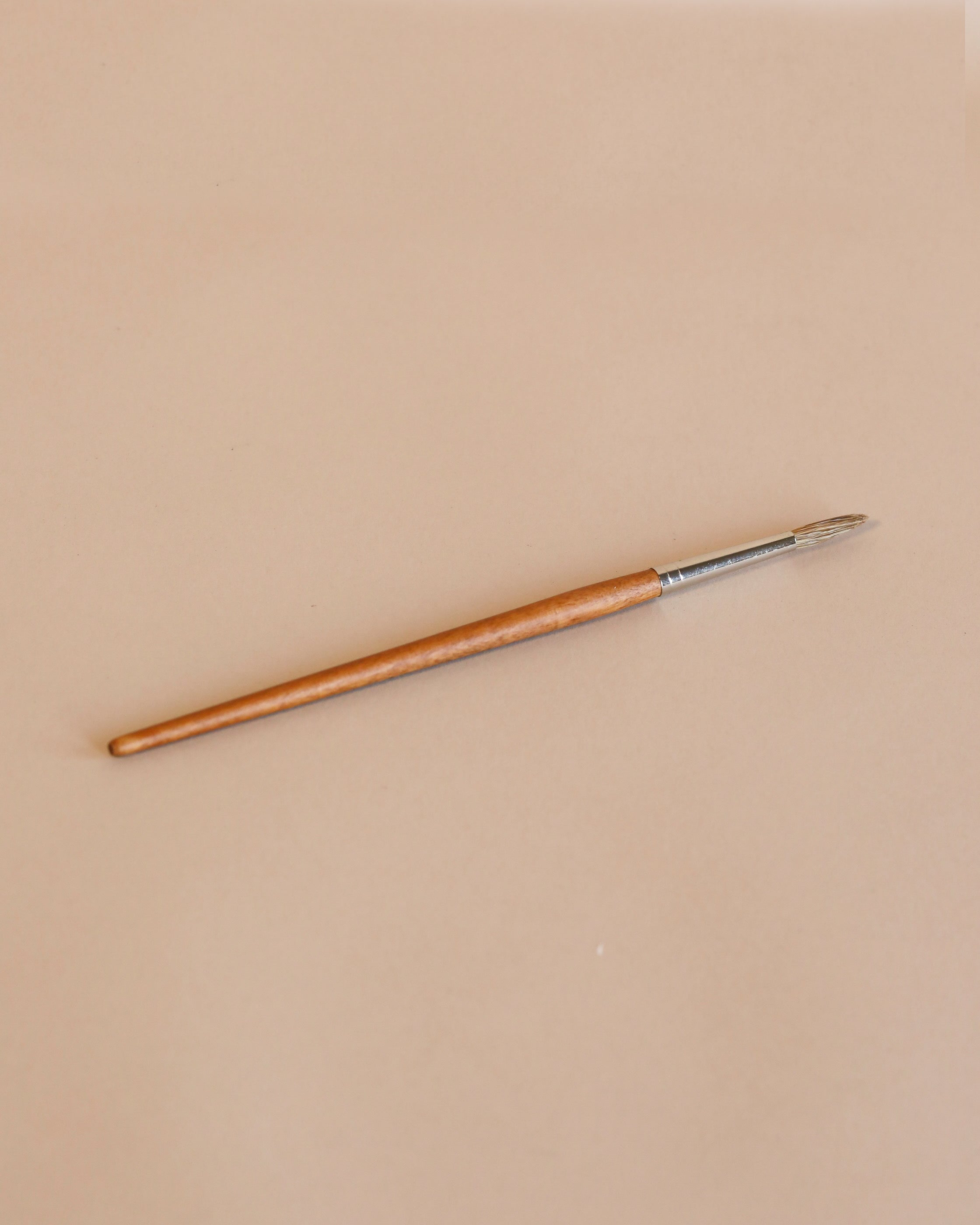 Cow Hair Paint Brush - Round Tip