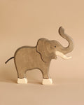 Holztiger Elephant, Trunk Raised