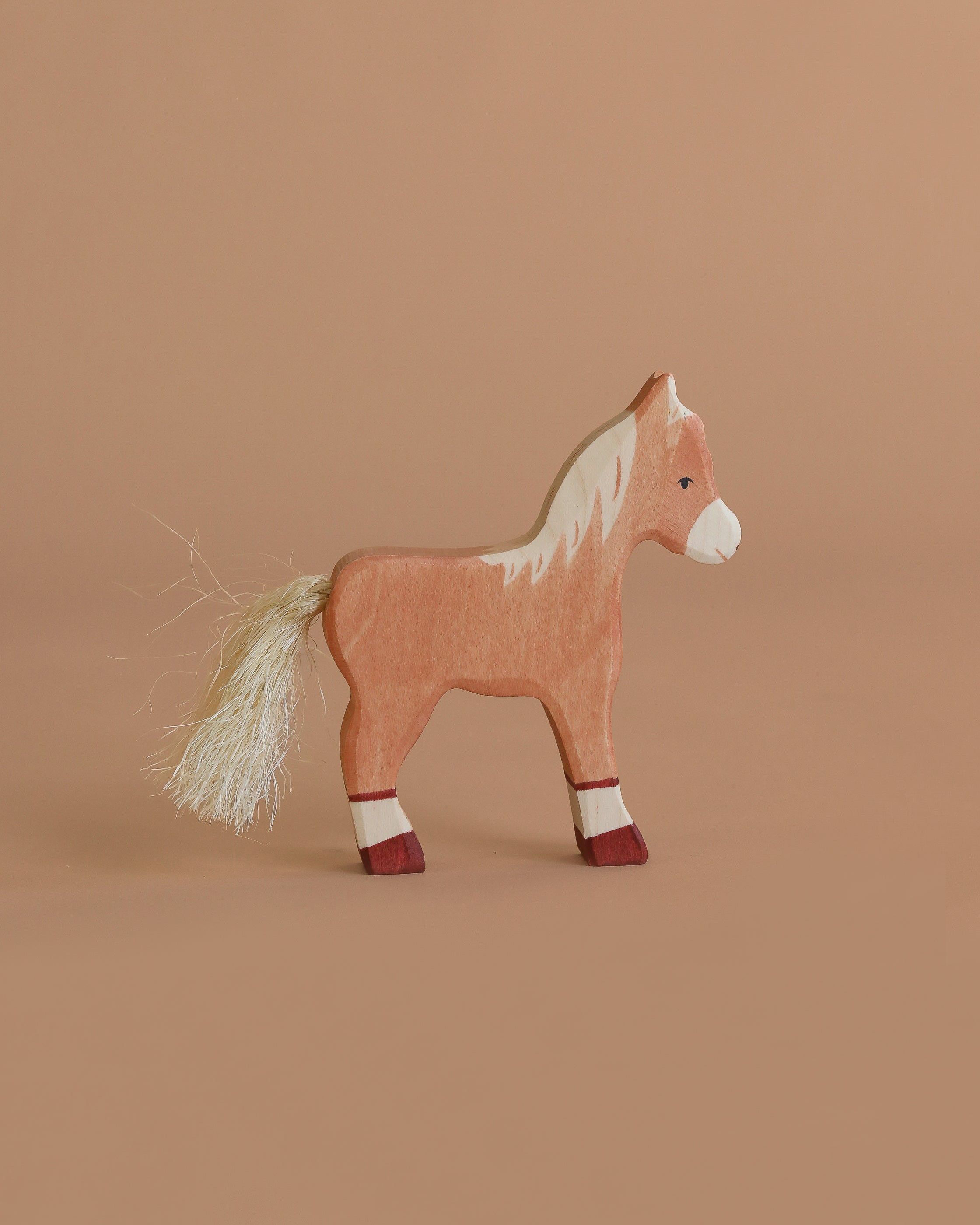 Holztiger Horse Foal, Standing