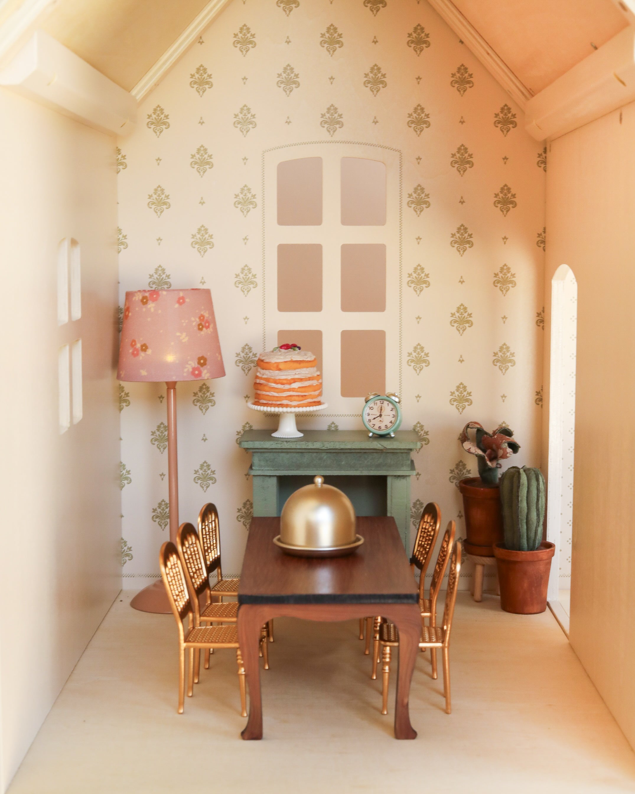 Maileg Fully Furnished Dollhouse Set + Gift With Purchase