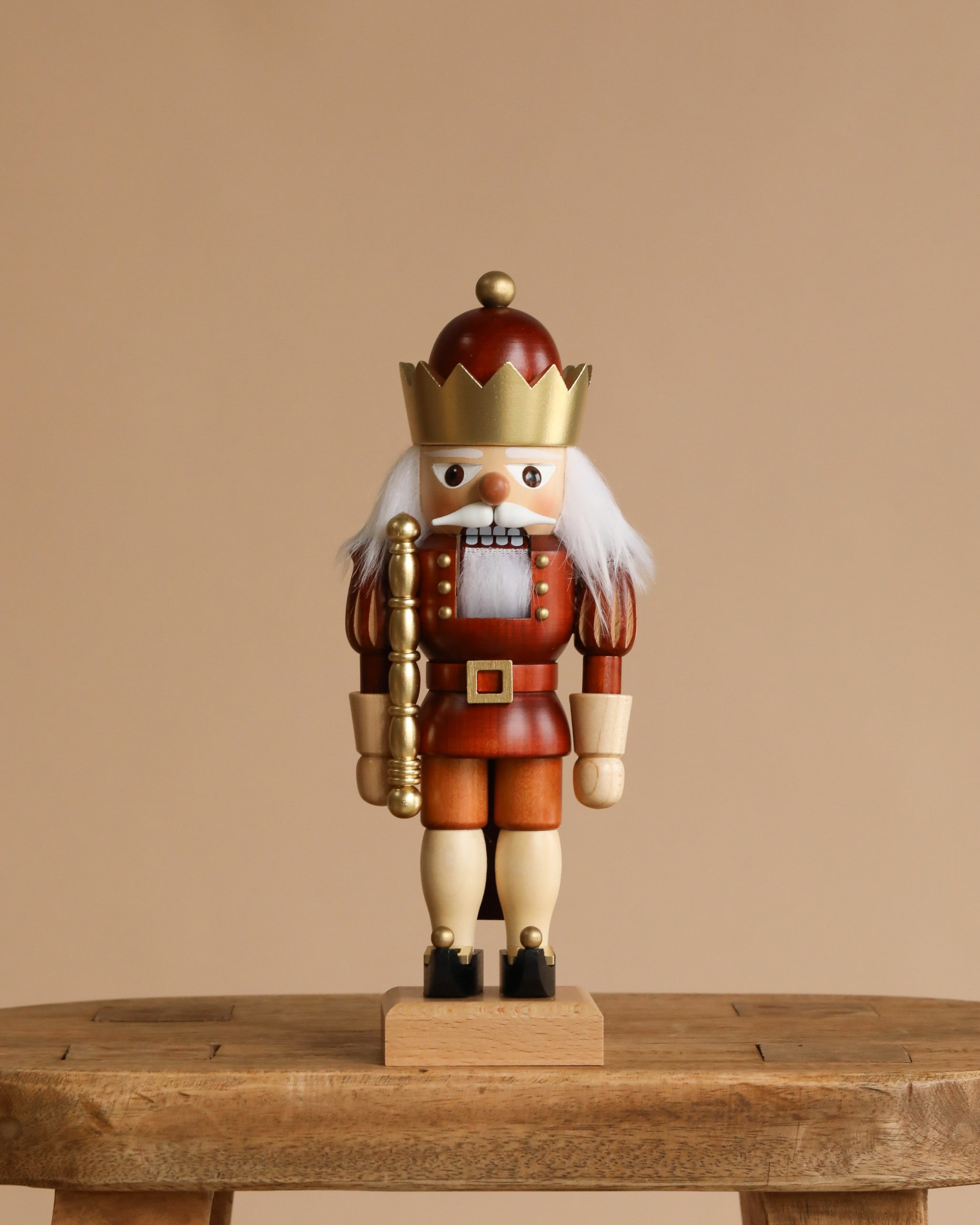 Christian Ulbricht Collectible Wooden Nutcracker - King (Natural and Gold)