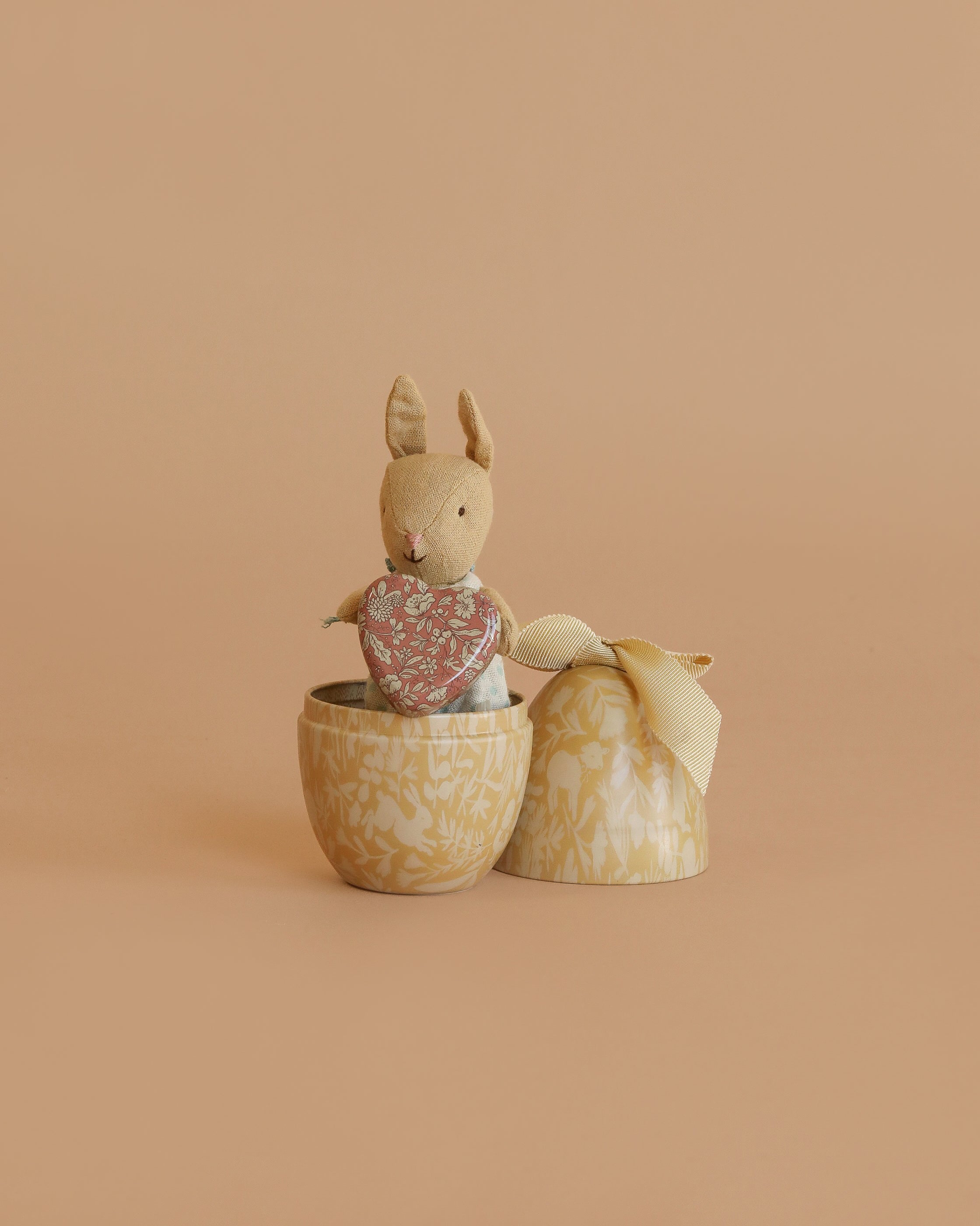Maileg Easter Egg with Micro Rabbit & Heart Set