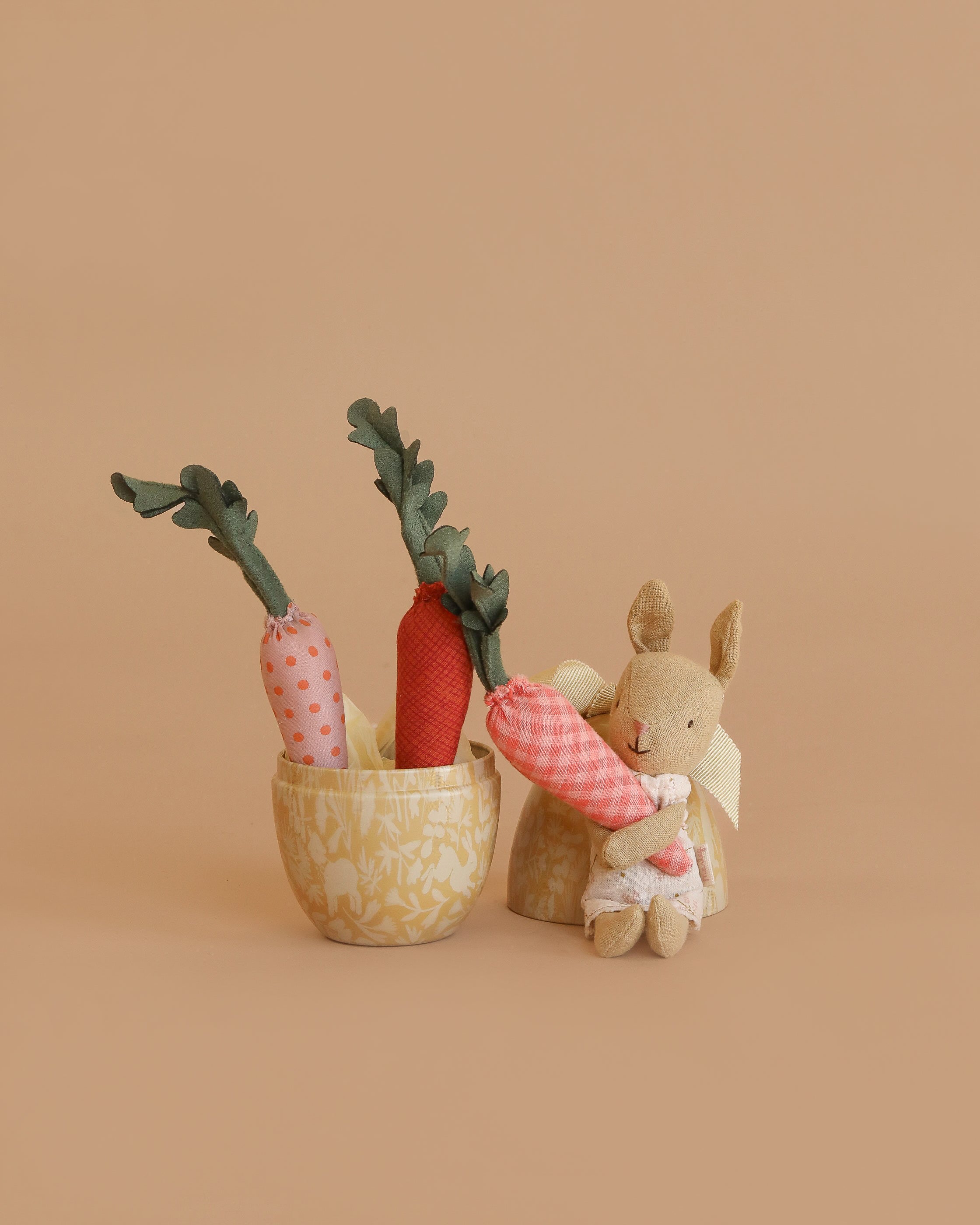 Maileg Little Rabbit’s Carrot Harvest Set
