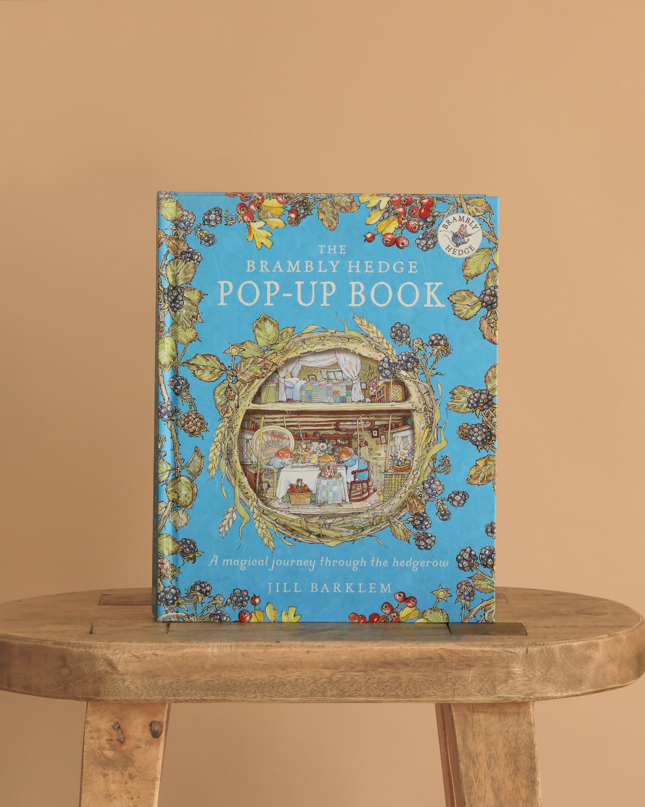 The Brambly Hedge Pop-Up Book by Jill Barklem