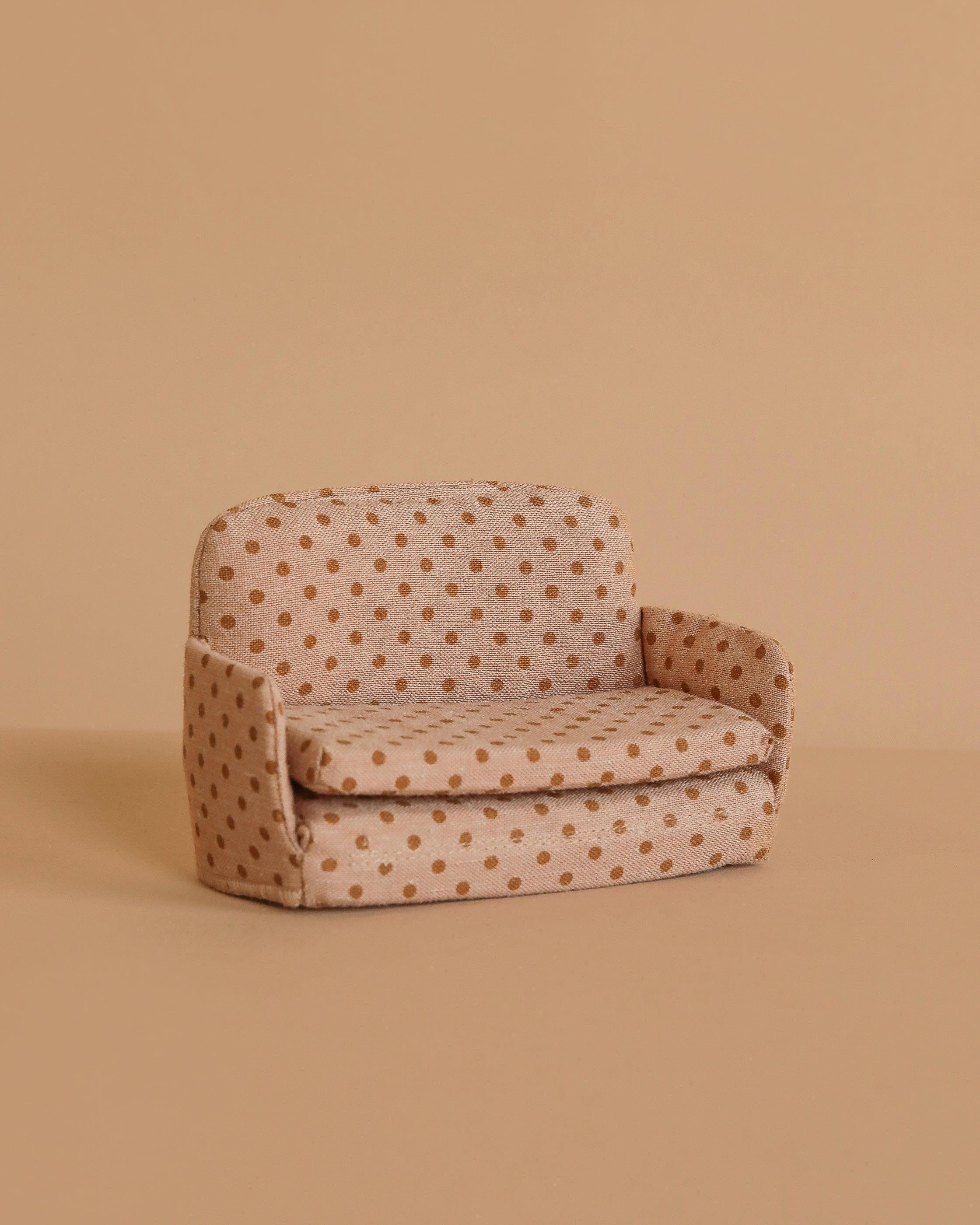 Maileg Suitcasa Furnished Set