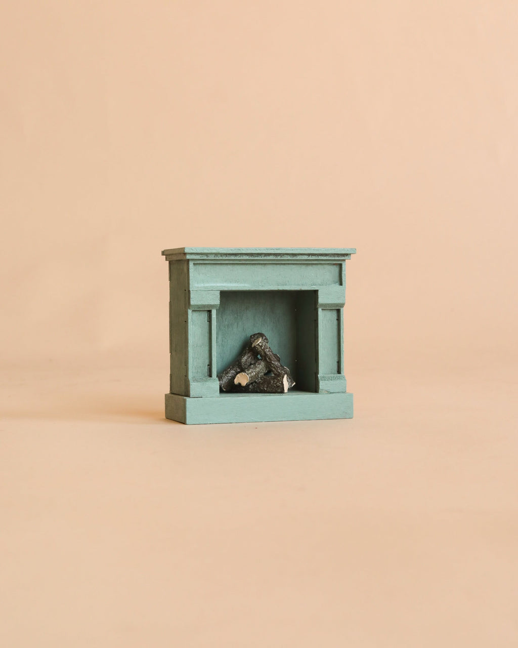 Maileg Fireplace, Mouse
