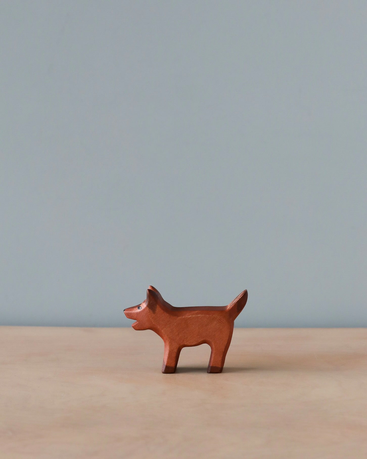 Handmade Holzwald Dog - Brown
