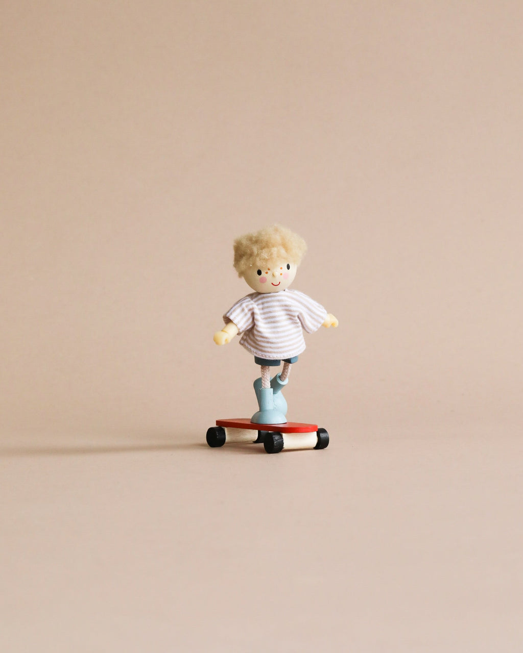 Edward and his Skateboard