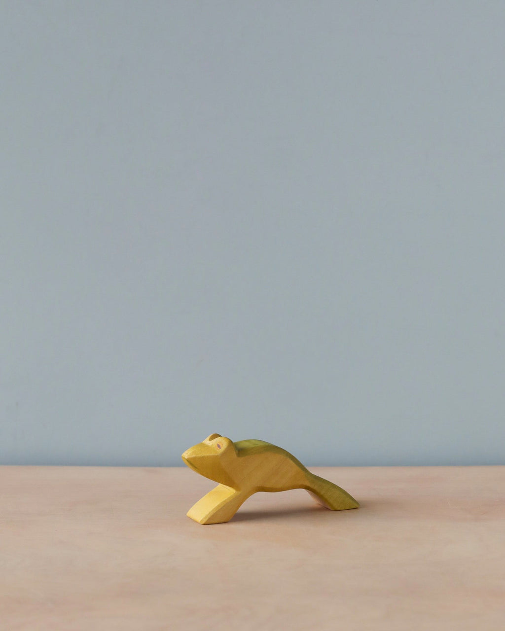 Handmade Holzwald Jumping Frog