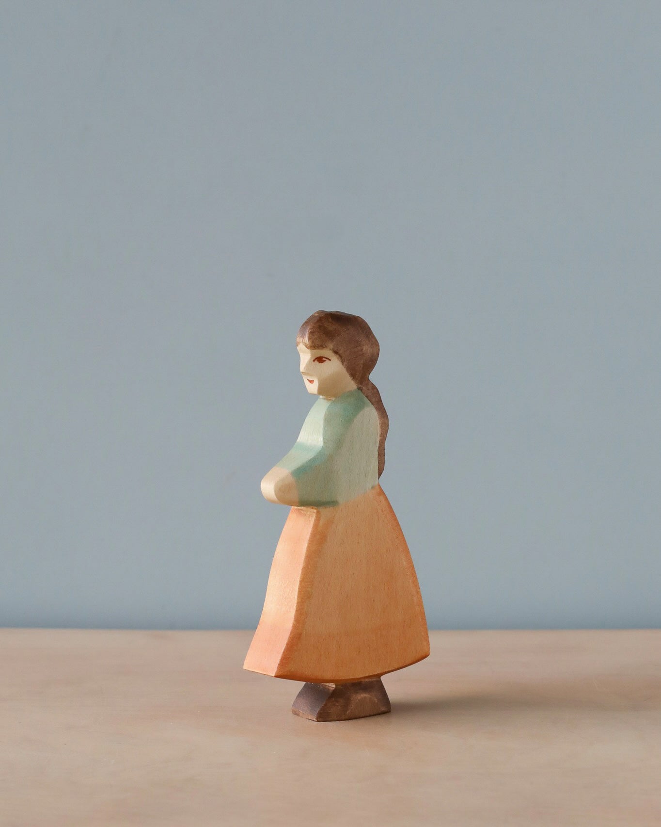 Handmade Holzwald Goose Girl