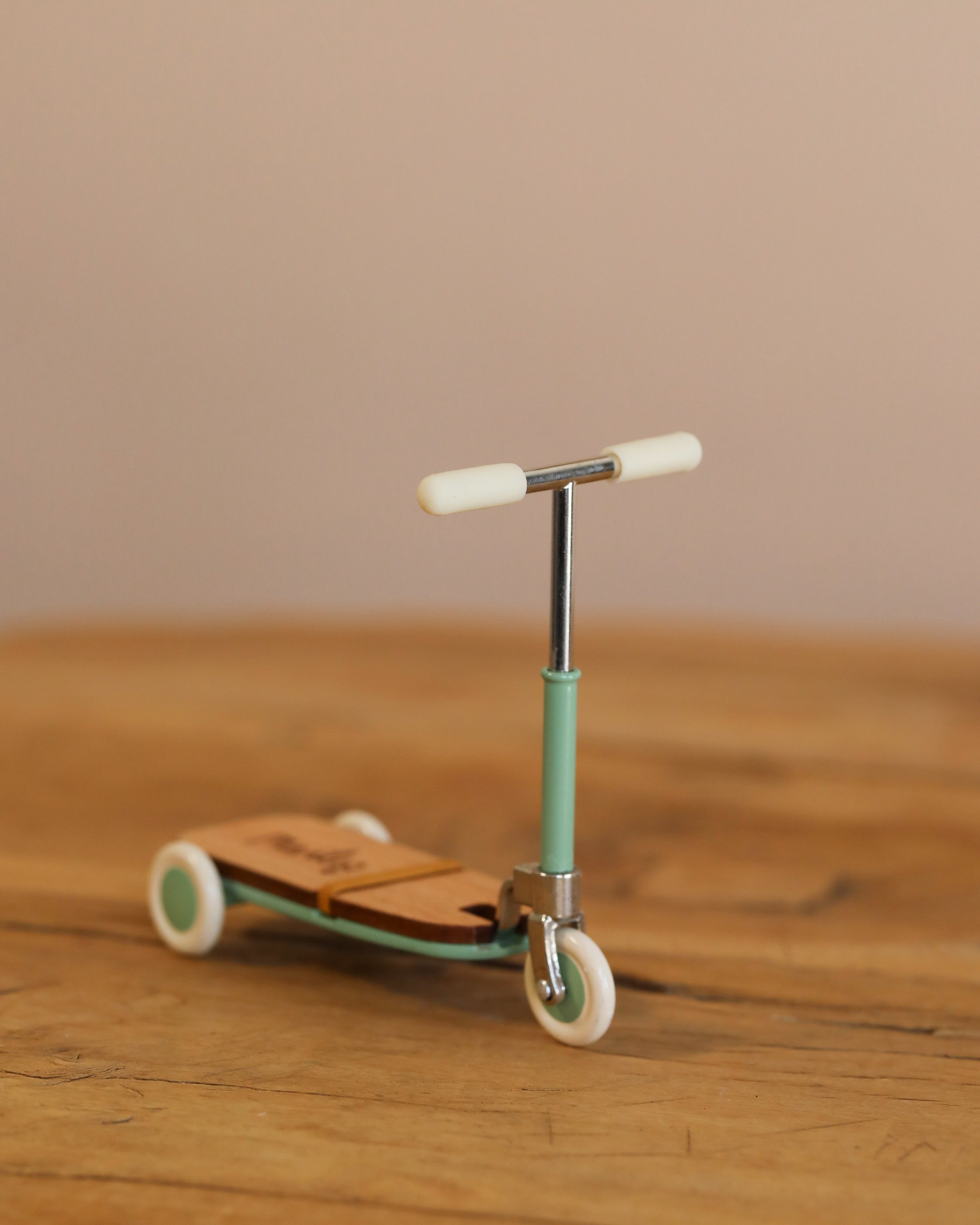Maileg Mouse Size Scooter / Kickboard - Mint