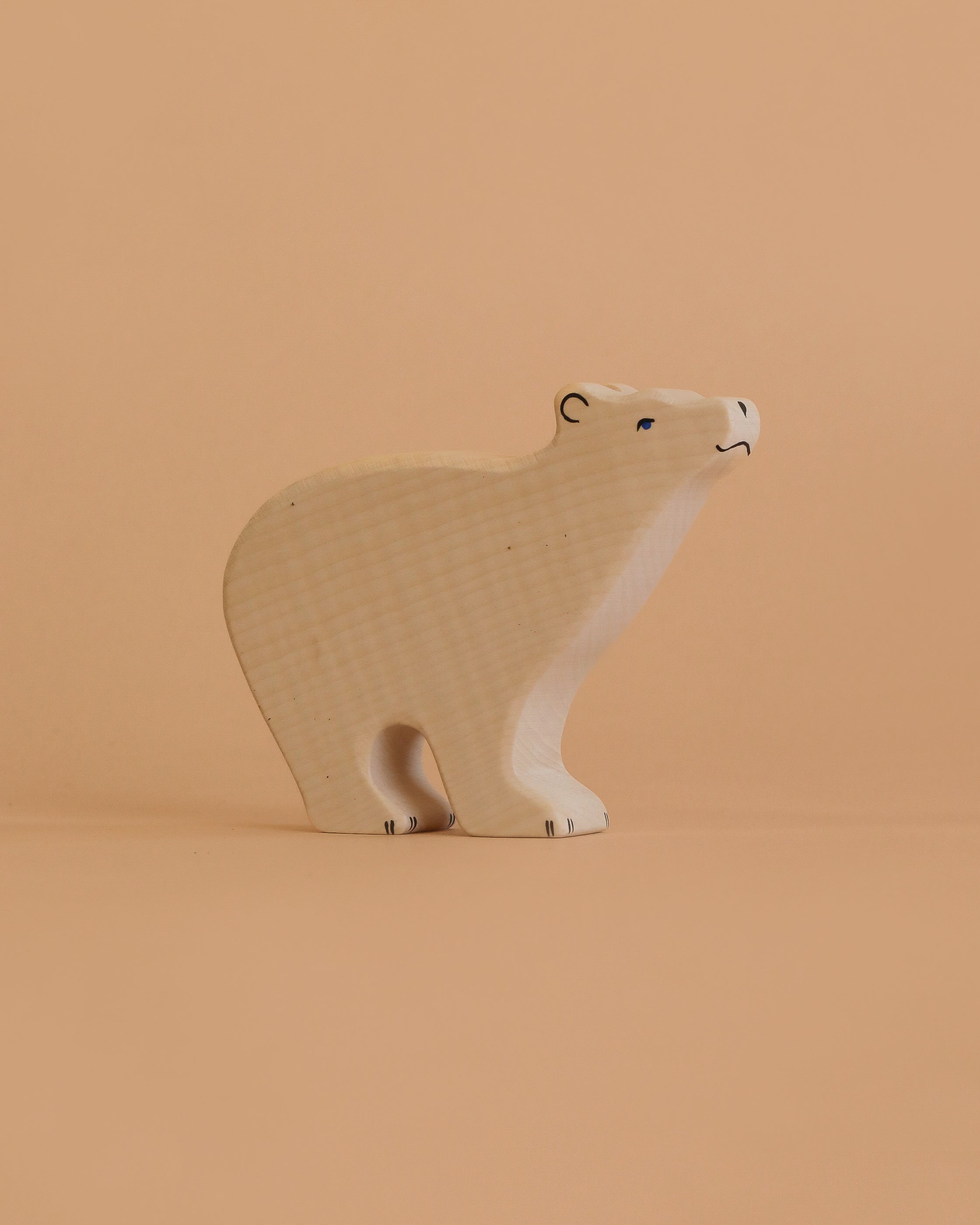 Holztiger Polar Bear
