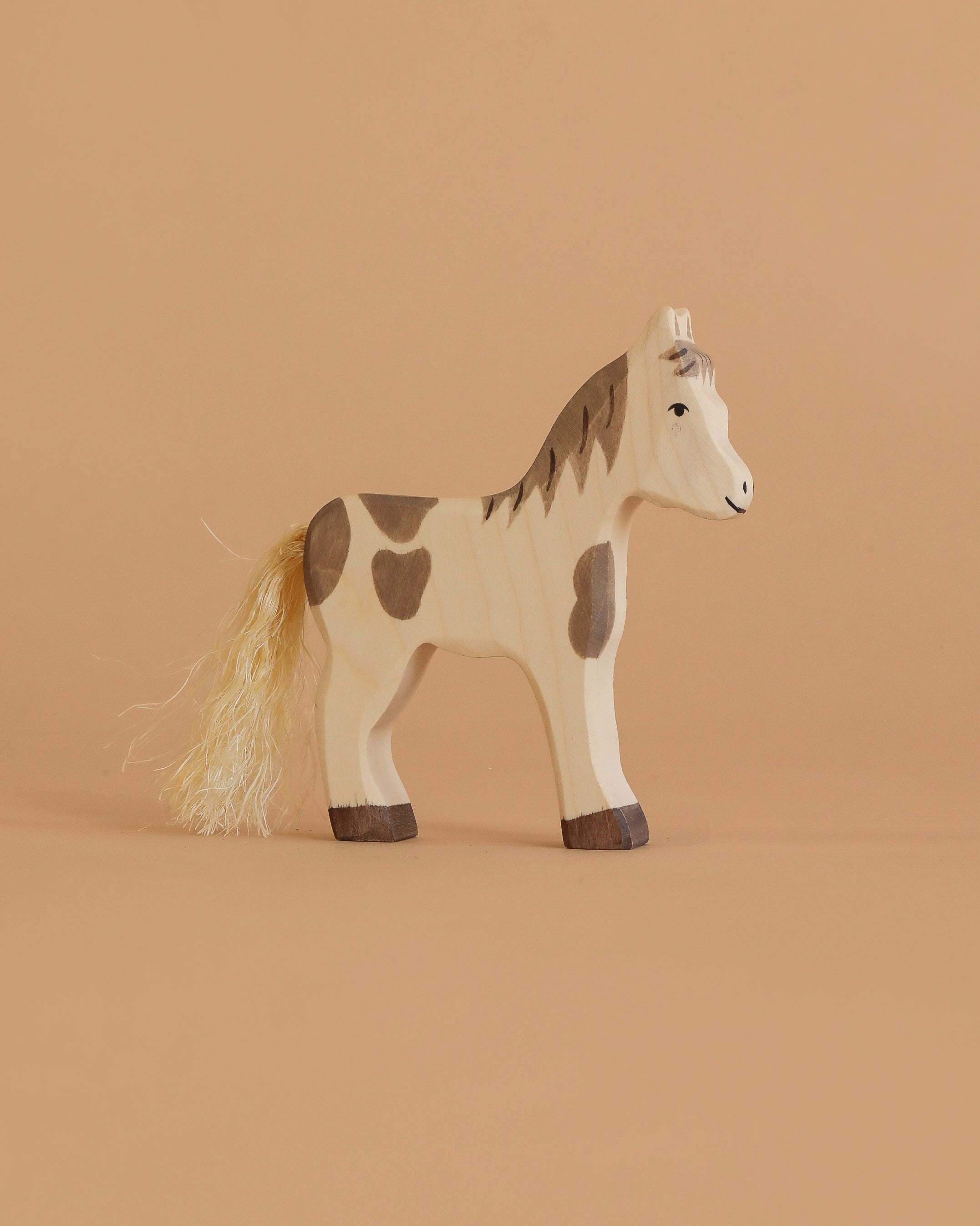 Holztiger Horse Foal, Standing