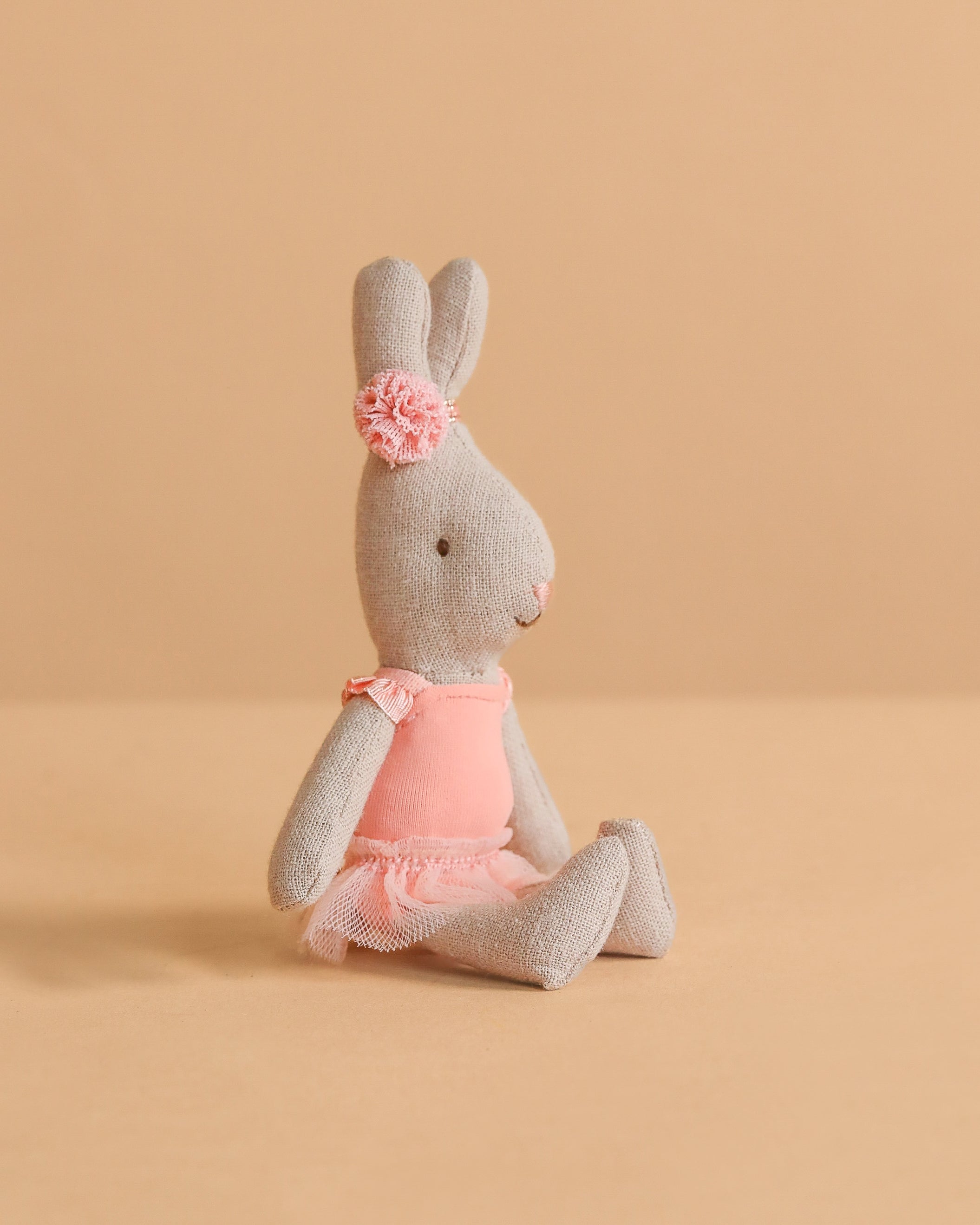 Maileg Rabbit, Micro - Ballet Suit And Skirt, Rose