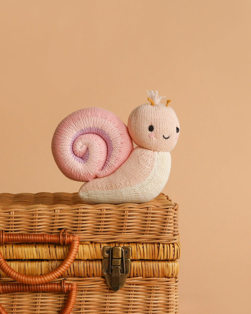 Cuddle + Kind Baby Snail (Peony)